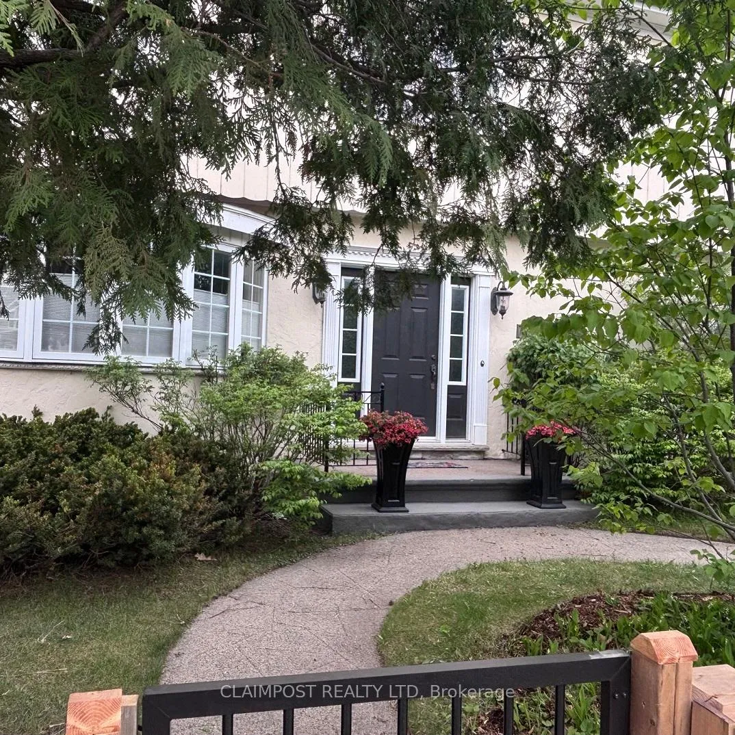 Photo 2 of 328 Sixth Avenue, Timmins, TNE - Hill District — HOMEH