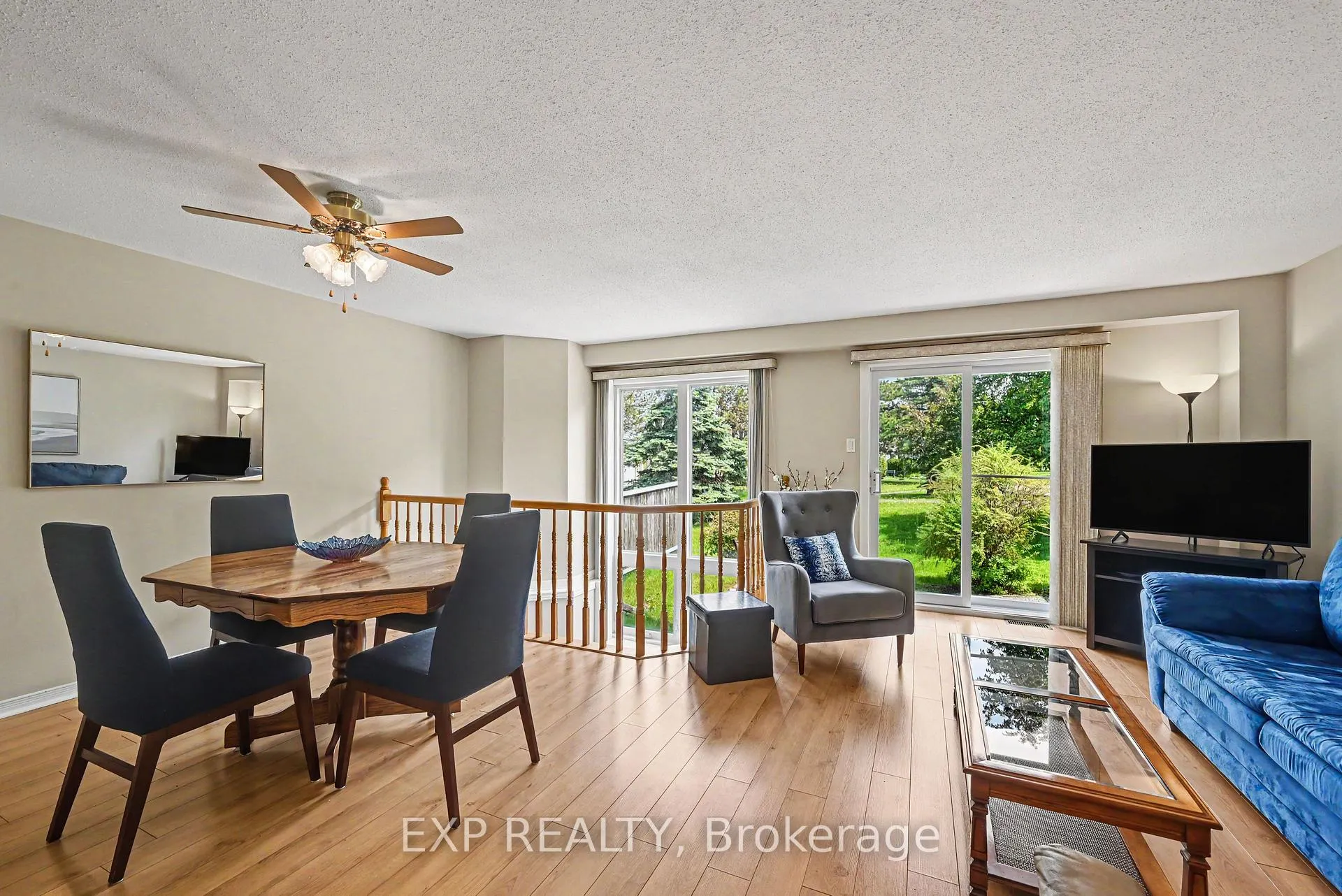Photo 6 of 1859 Summerfields Crescent, Ottawa, Chapel Hill — HOMEH