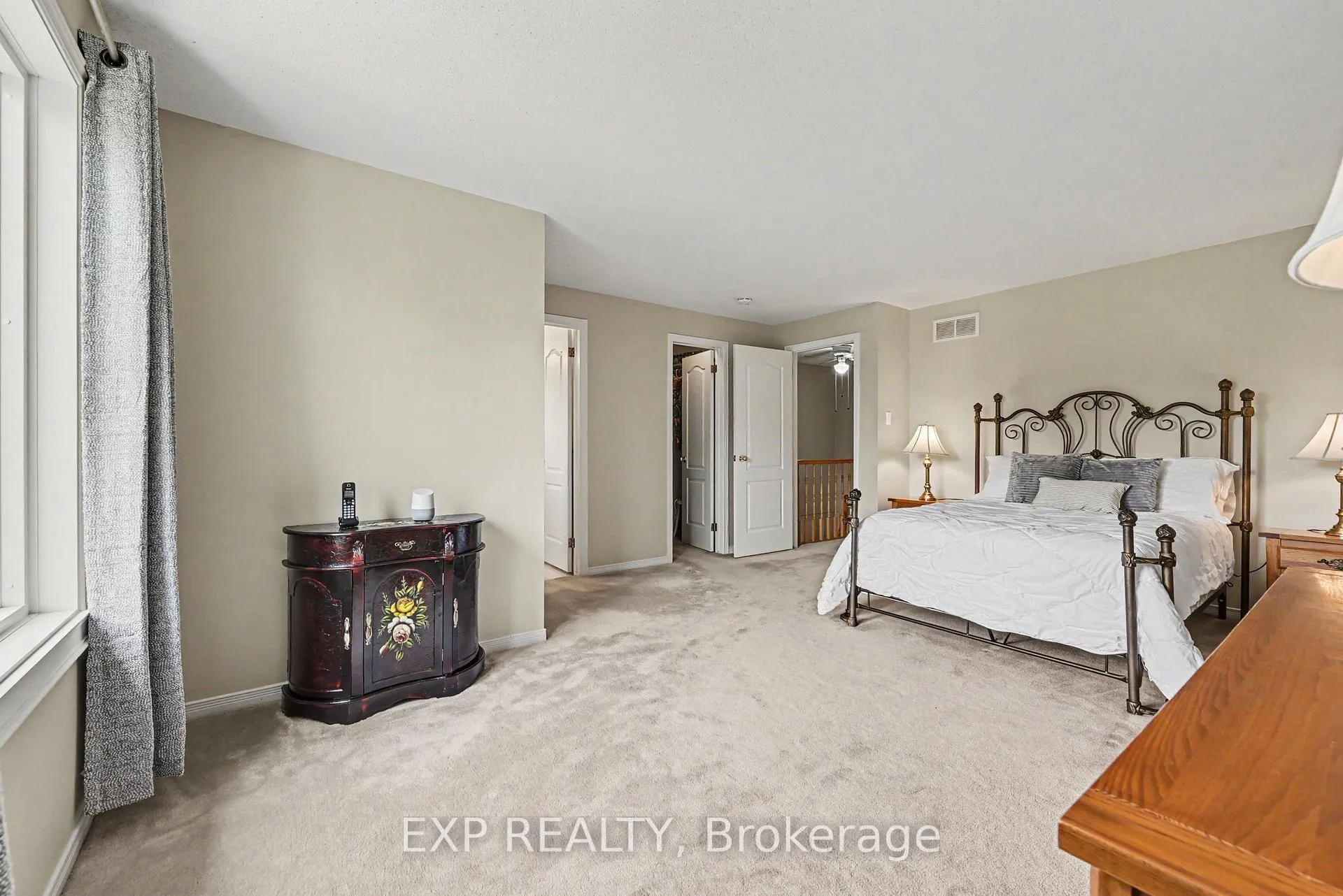 Photo 12 of 1859 Summerfields Crescent, Ottawa, Chapel Hill — HOMEH