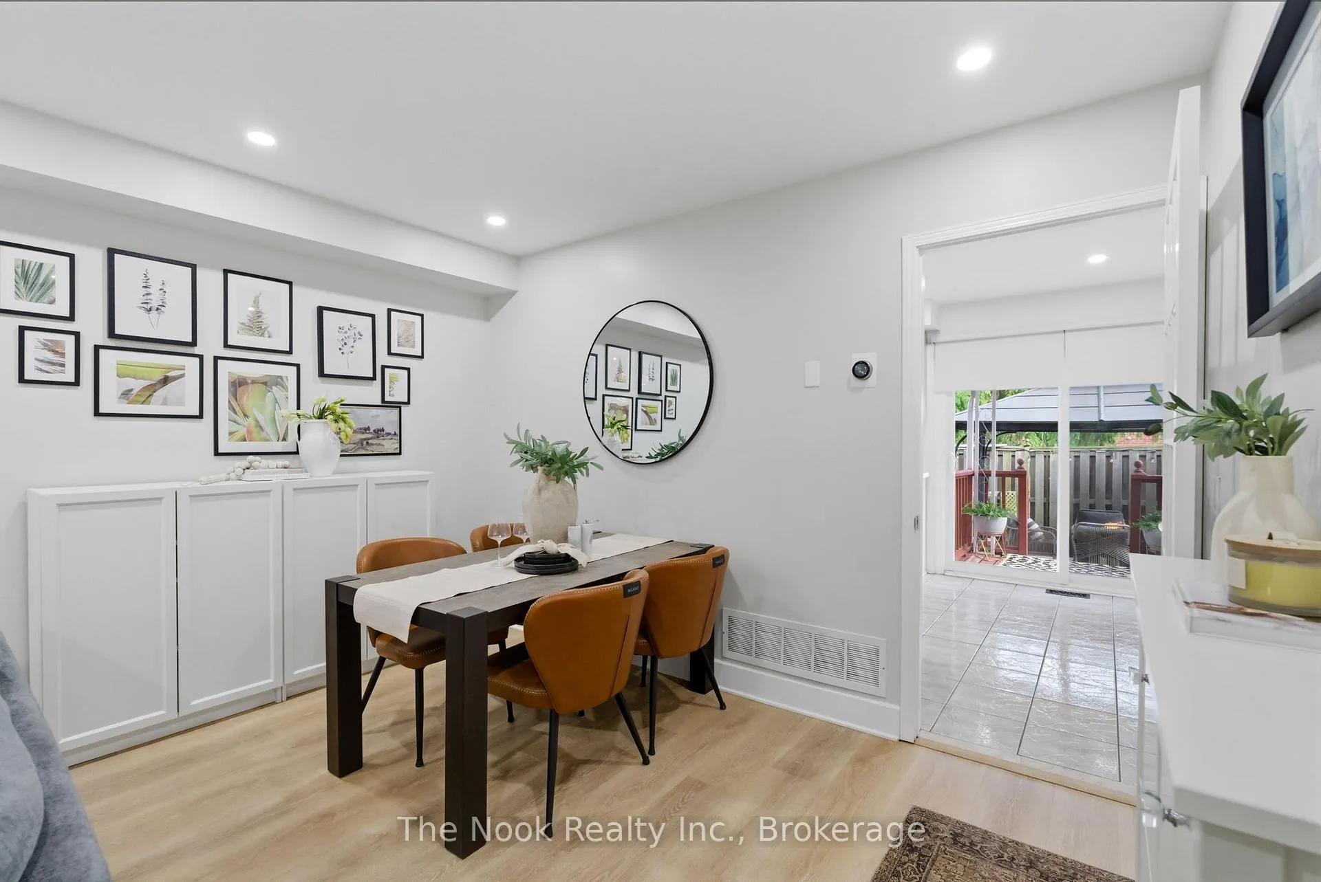 Photo 10 of 1624 Arcadia Square, Pickering, Amberlea — HOMEH
