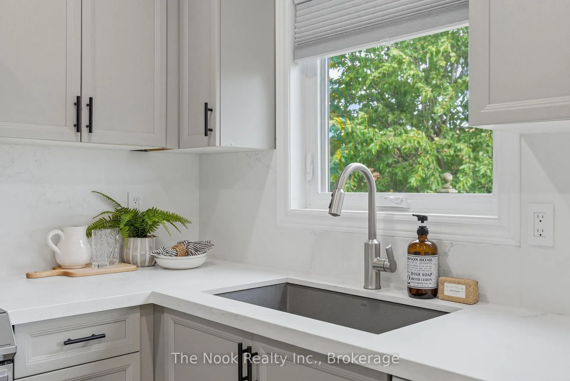 Photo 13 of 1624 Arcadia Square, Pickering, Amberlea — HOMEH