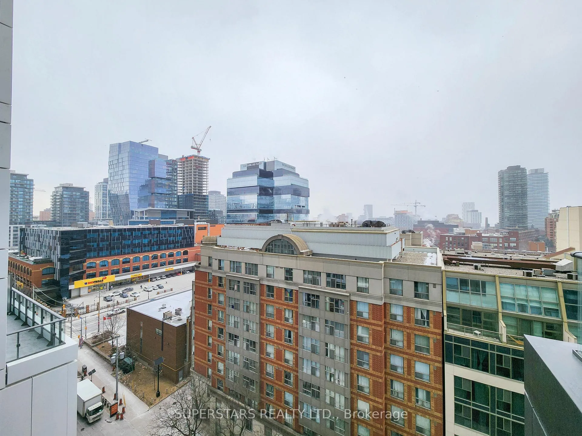 Photo 5 of Unit 1013, 60 Princess Street, Toronto, Waterfront Communities — HOMEH