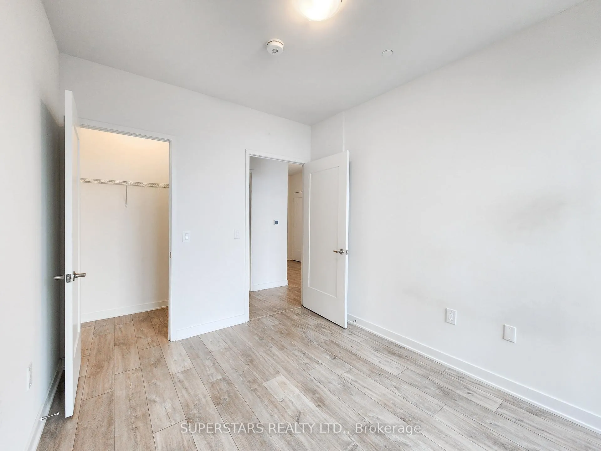 Photo 6 of Unit 1013, 60 Princess Street, Toronto, Waterfront Communities — HOMEH