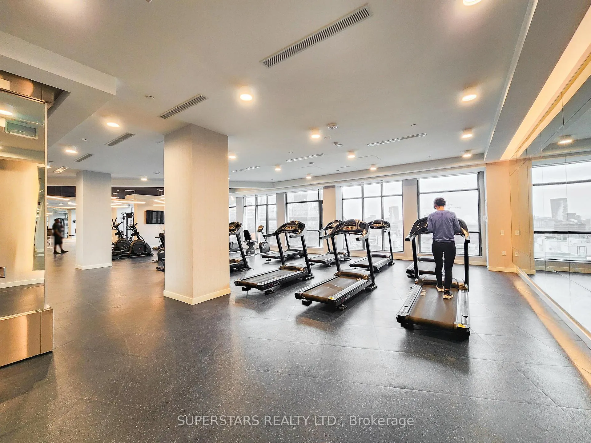 Photo 13 of Unit 1013, 60 Princess Street, Toronto, Waterfront Communities — HOMEH
