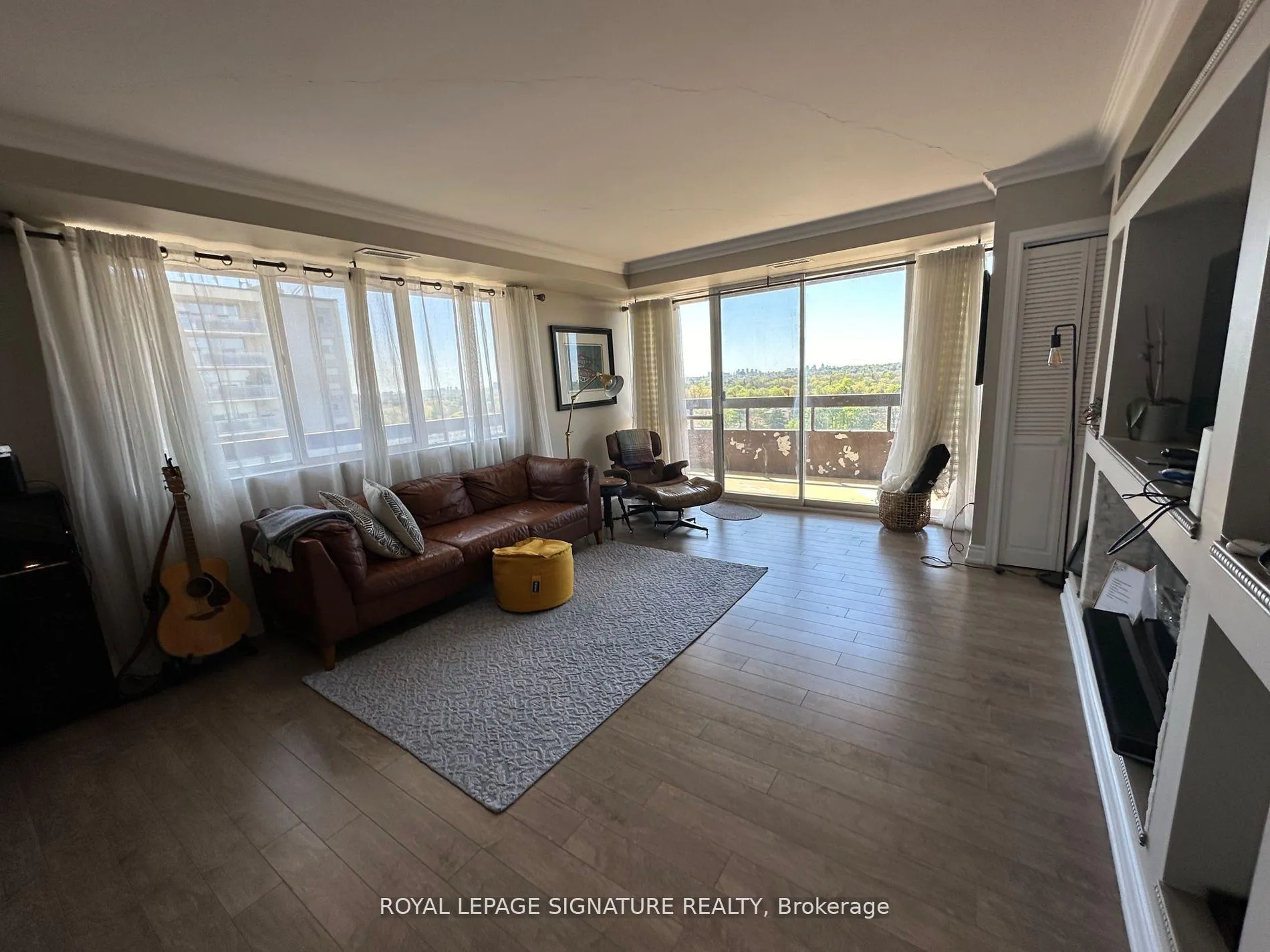 Photo 7 of Unit 1010, 8111 Yonge Street, Markham, Royal Orchard — HOMEH