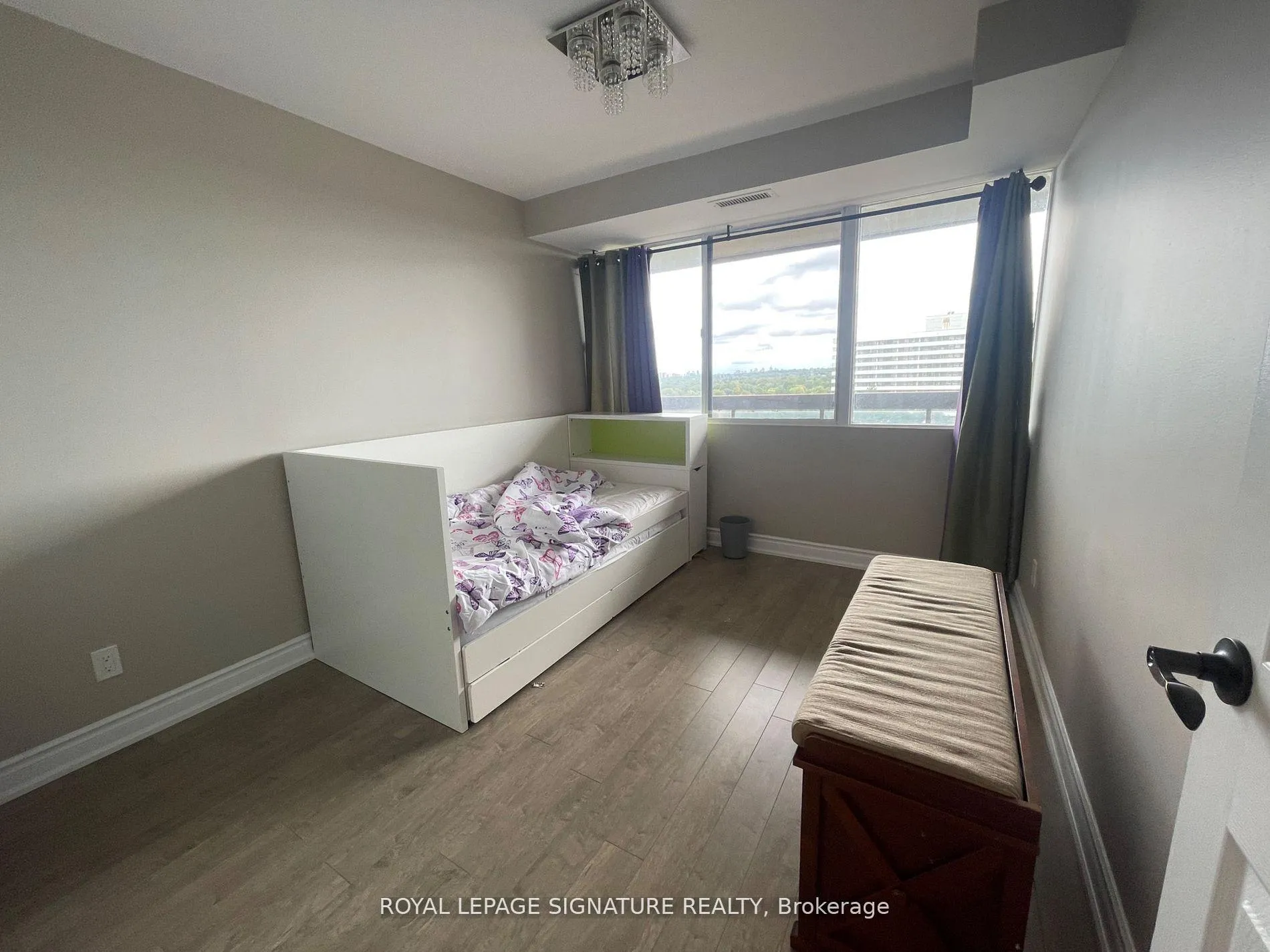 Photo 13 of Unit 1010, 8111 Yonge Street, Markham, Royal Orchard — HOMEH