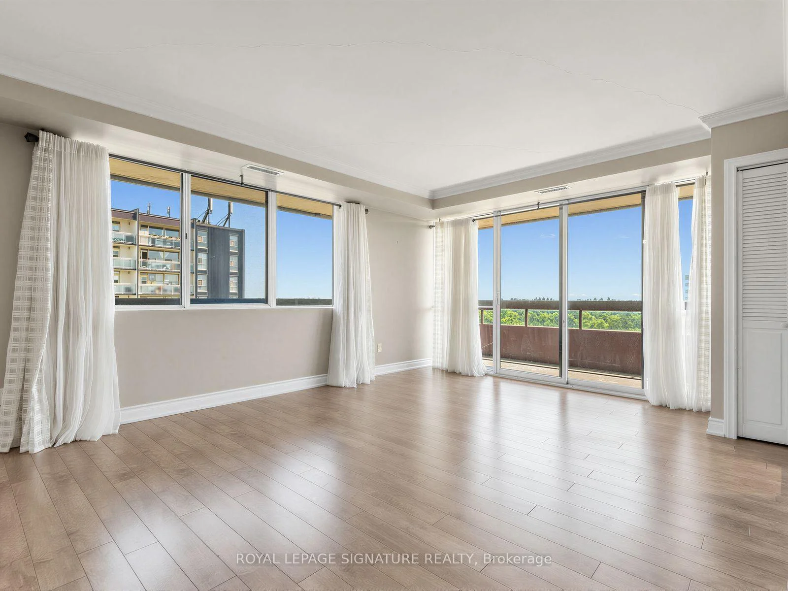 Photo 27 of Unit 1010, 8111 Yonge Street, Markham, Royal Orchard — HOMEH