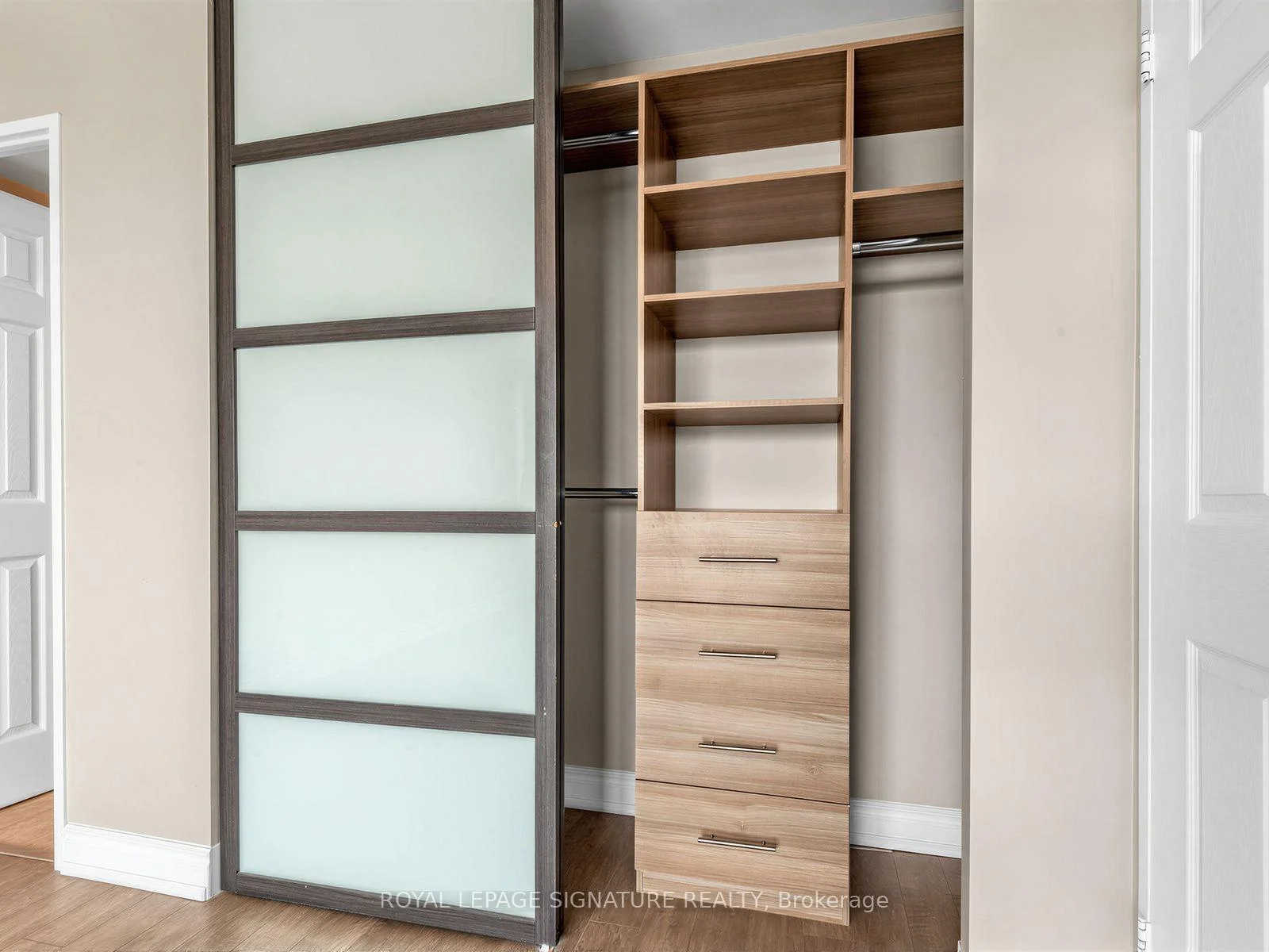 Photo 34 of Unit 1010, 8111 Yonge Street, Markham, Royal Orchard — HOMEH