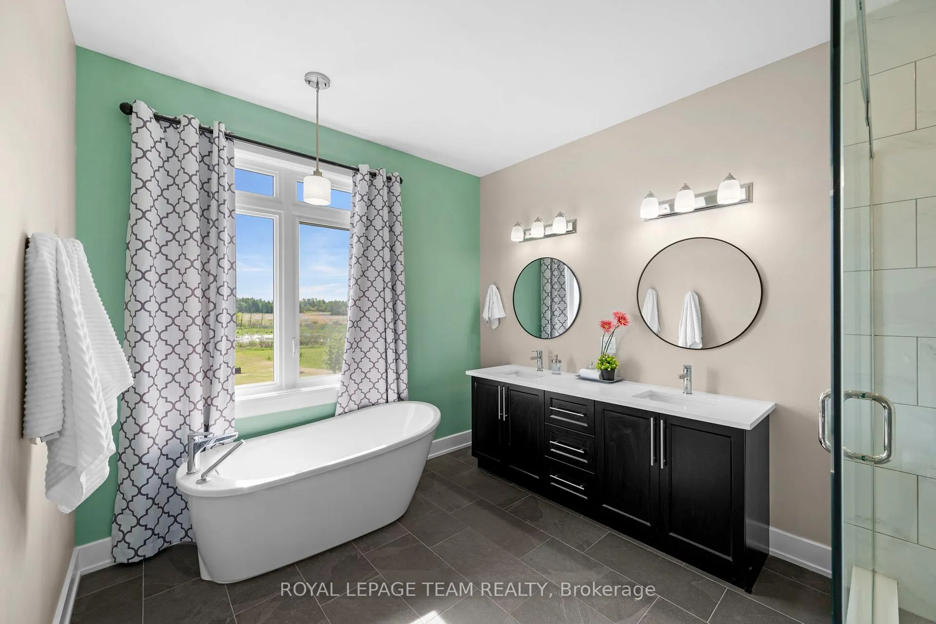Photo 18 of 381 Johnny Porter Drive, Beckwith, Beckwith Twp — HOMEH