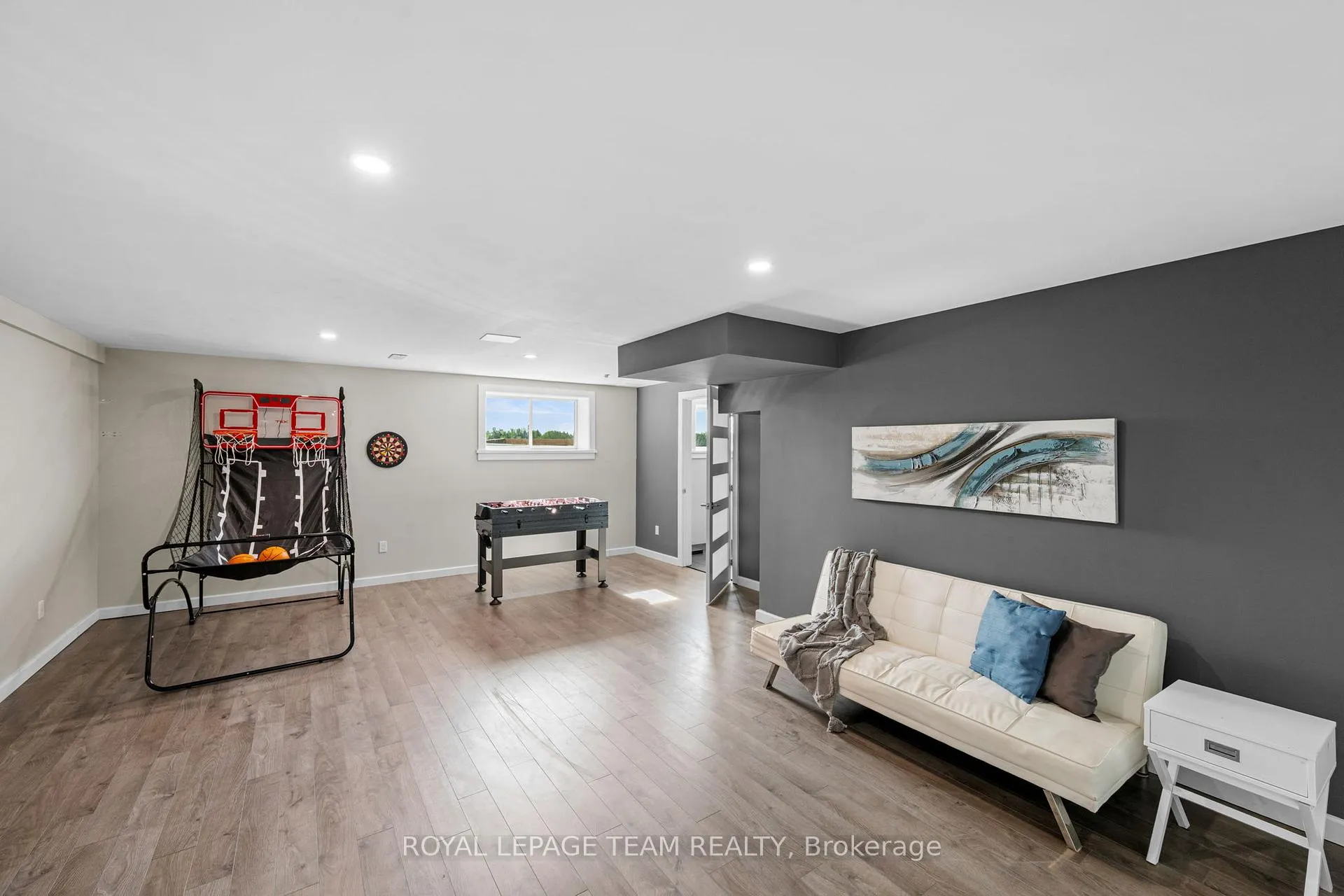 Photo 32 of 381 Johnny Porter Drive, Beckwith, Beckwith Twp — HOMEH