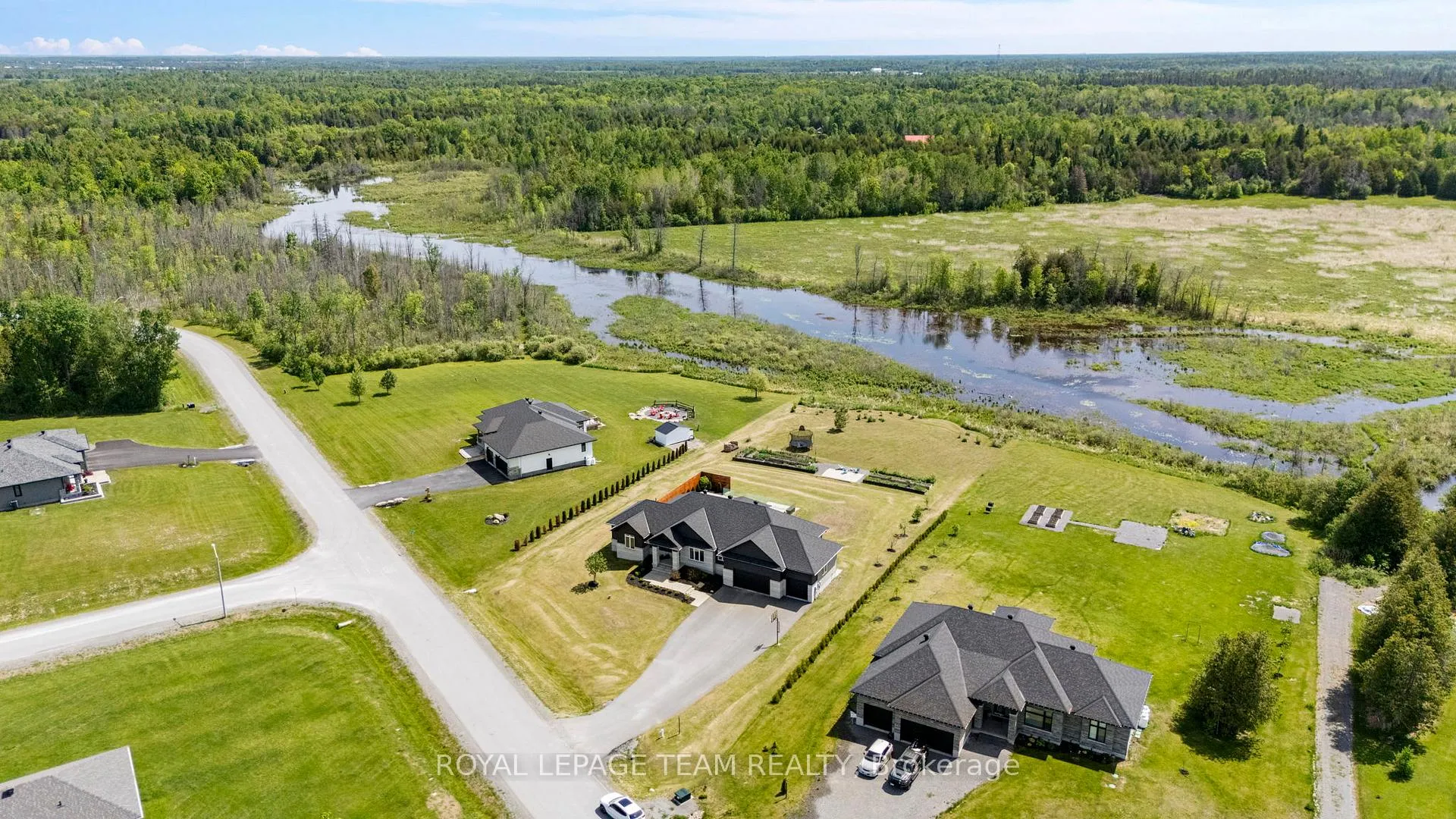 Photo 40 of 381 Johnny Porter Drive, Beckwith, Beckwith Twp — HOMEH