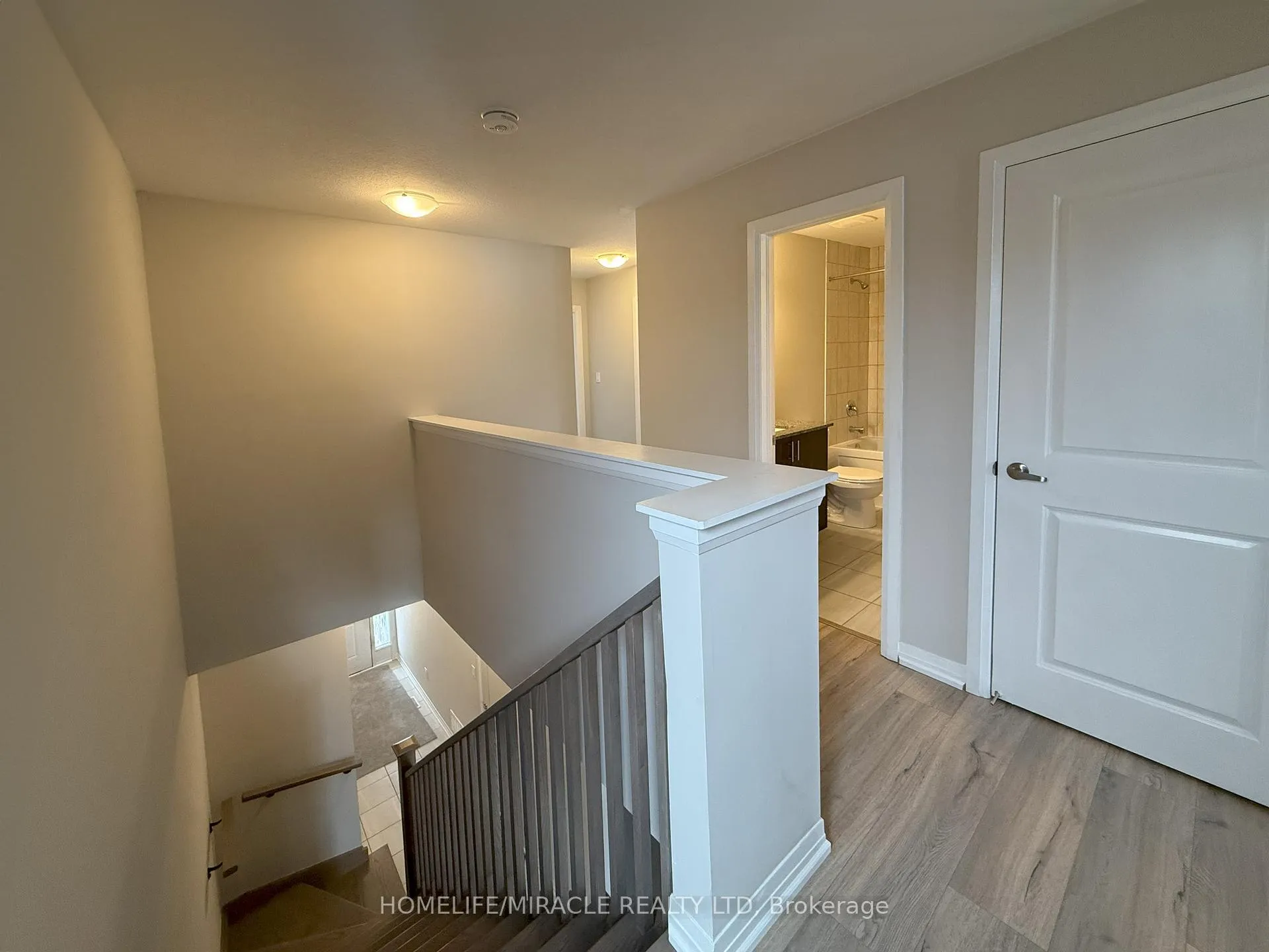 Photo 20 of 40 Middleton Street, Zorra, Thamesford — HOMEH