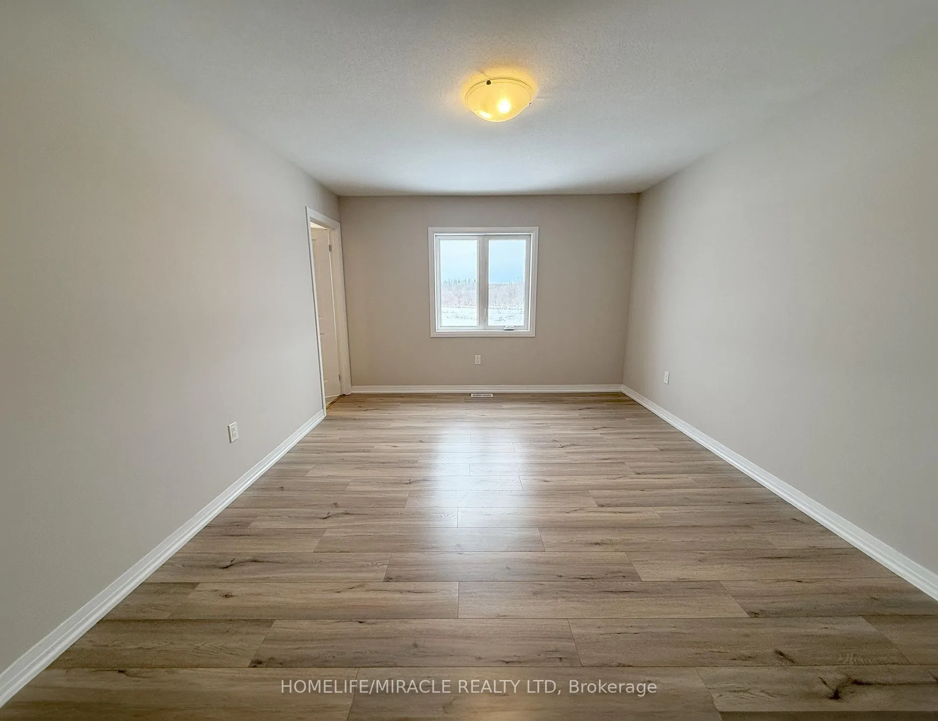 Photo 22 of 40 Middleton Street, Zorra, Thamesford — HOMEH
