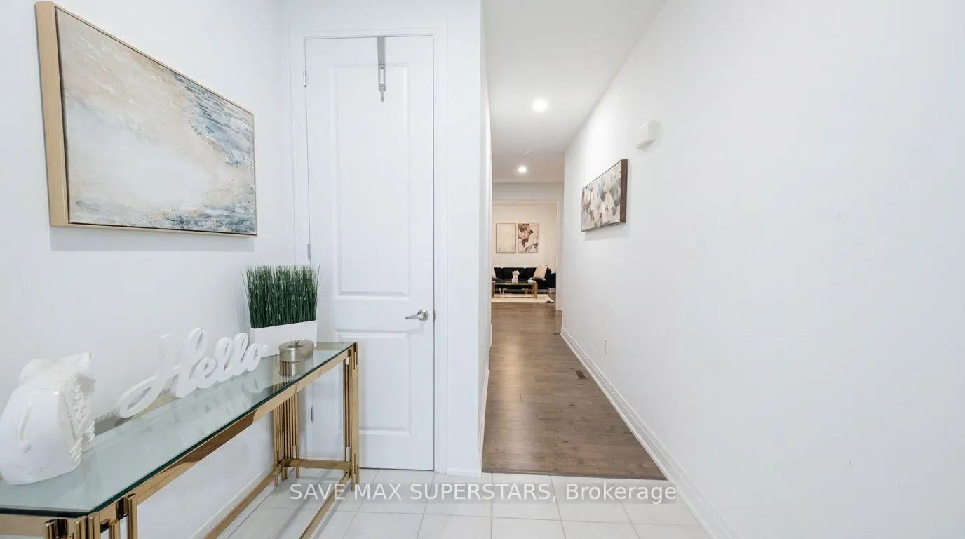 Photo 3 of 20 Paddington Grove, Barrie, Rural Barrie Southwest — HOMEH