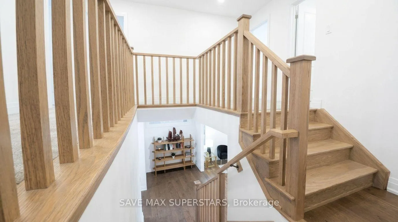 Photo 22 of 20 Paddington Grove, Barrie, Rural Barrie Southwest — HOMEH