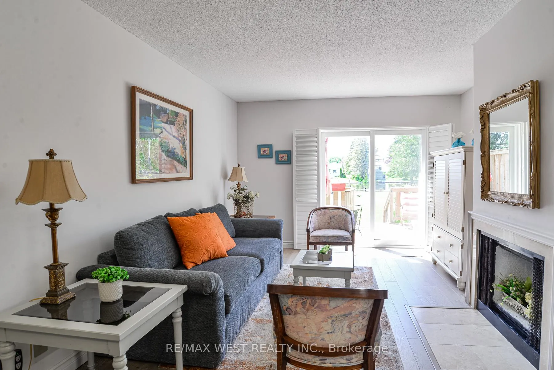 Photo 3 of Unit 16, 60 Laguna Parkway, Ramara, Rural Ramara — HOMEH