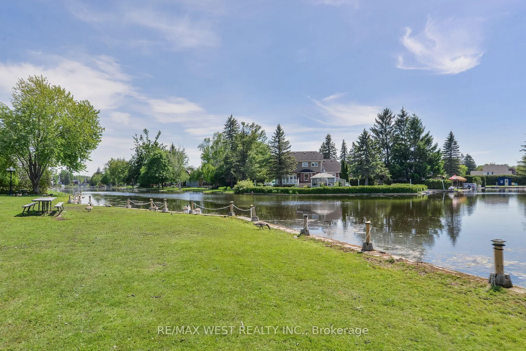 Photo 10 of Unit 16, 60 Laguna Parkway, Ramara, Rural Ramara — HOMEH