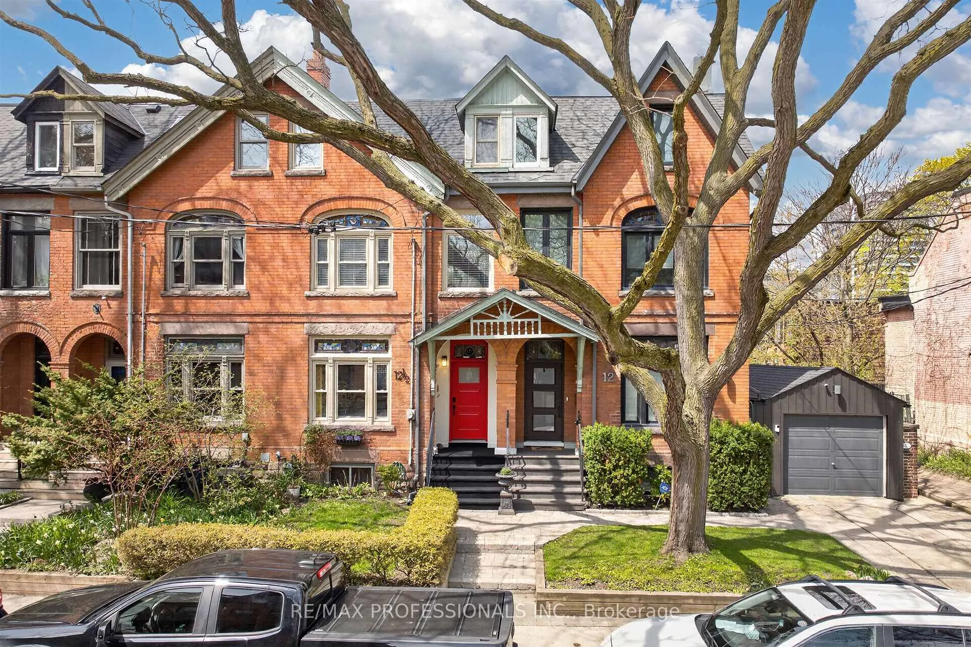 Photo 1 of 12 1/2 Melbourne Avenue, Toronto, South Parkdale — HOMEH