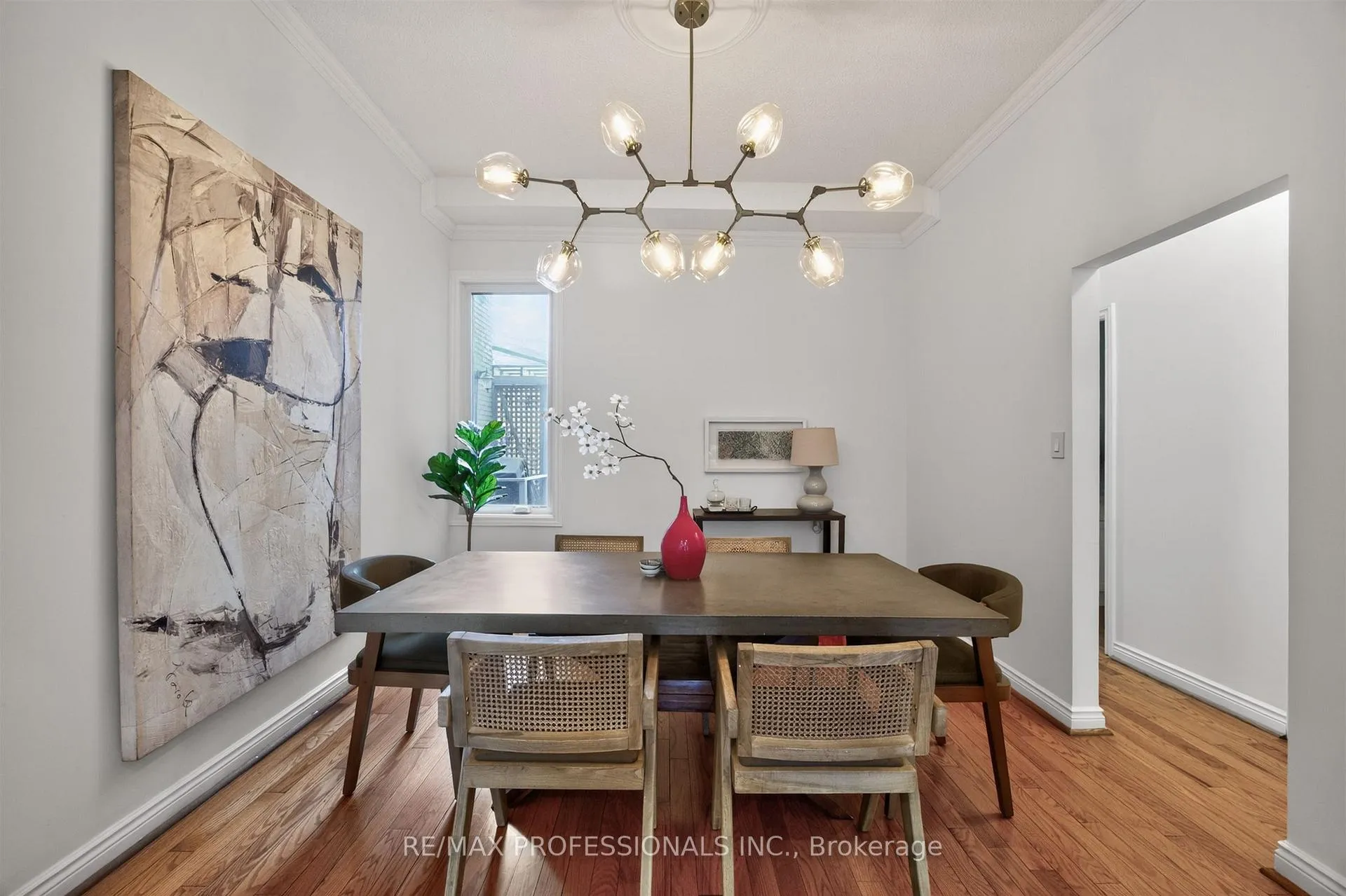 Photo 10 of 12 1/2 Melbourne Avenue, Toronto, South Parkdale — HOMEH