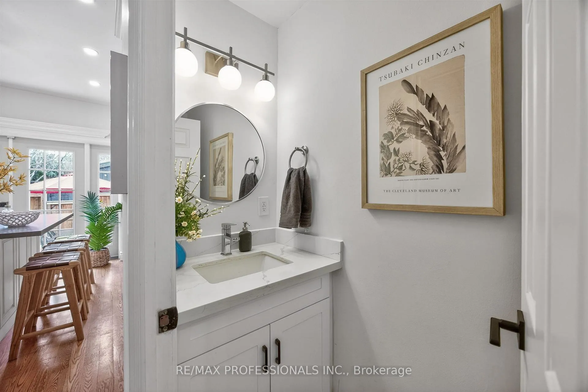 Photo 13 of 12 1/2 Melbourne Avenue, Toronto, South Parkdale — HOMEH