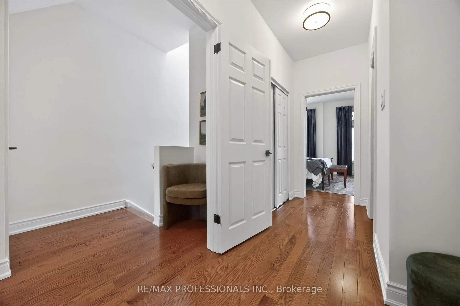 Photo 18 of 12 1/2 Melbourne Avenue, Toronto, South Parkdale — HOMEH
