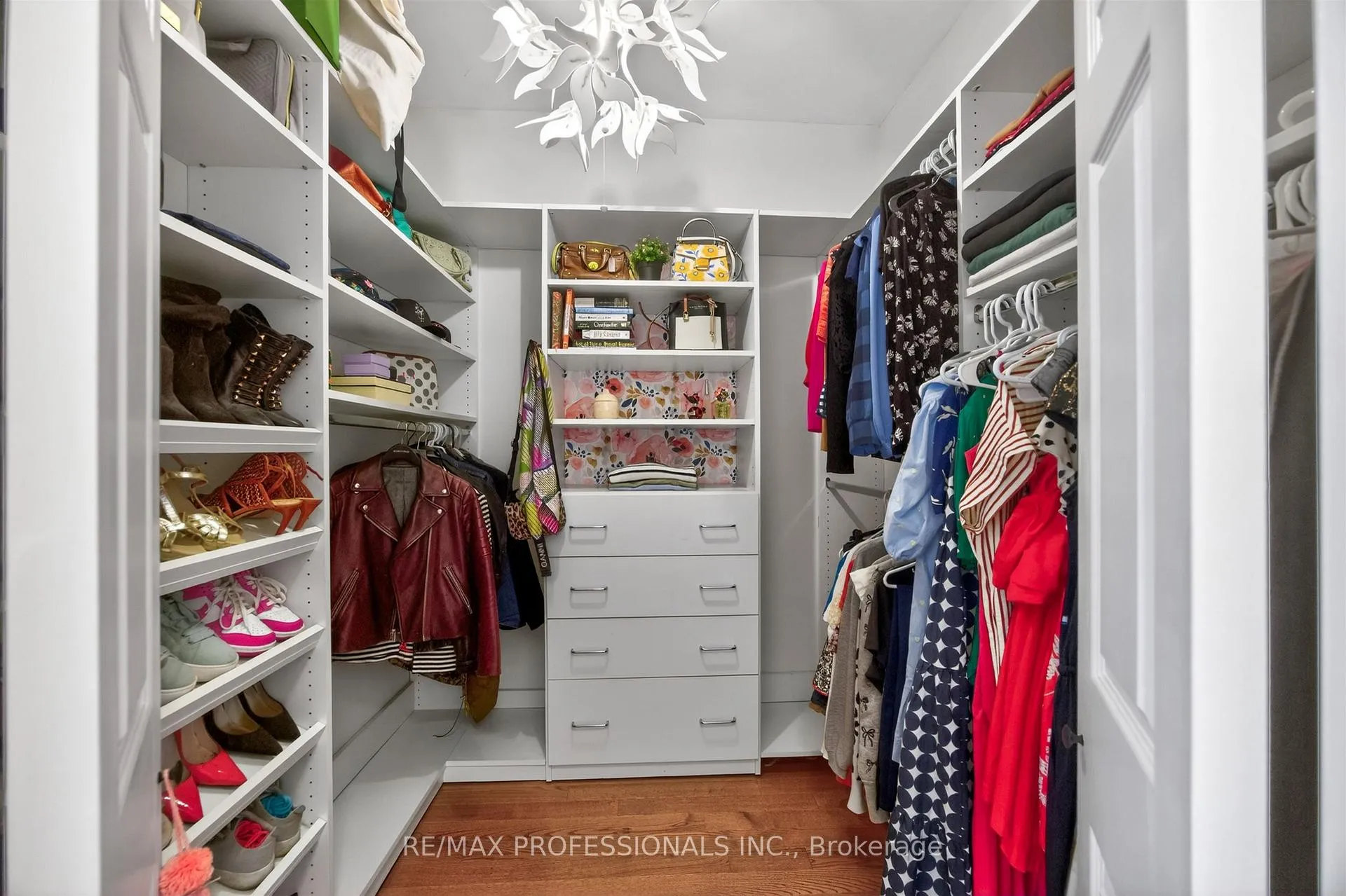 Photo 24 of 12 1/2 Melbourne Avenue, Toronto, South Parkdale — HOMEH