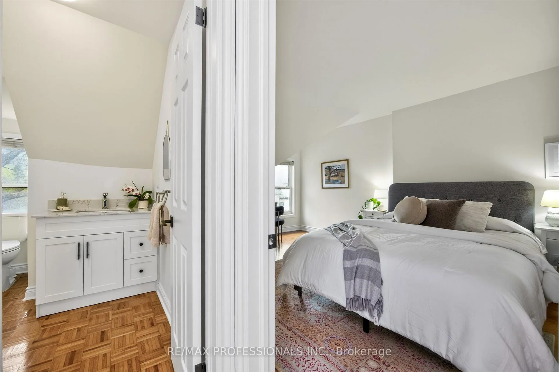Photo 32 of 12 1/2 Melbourne Avenue, Toronto, South Parkdale — HOMEH