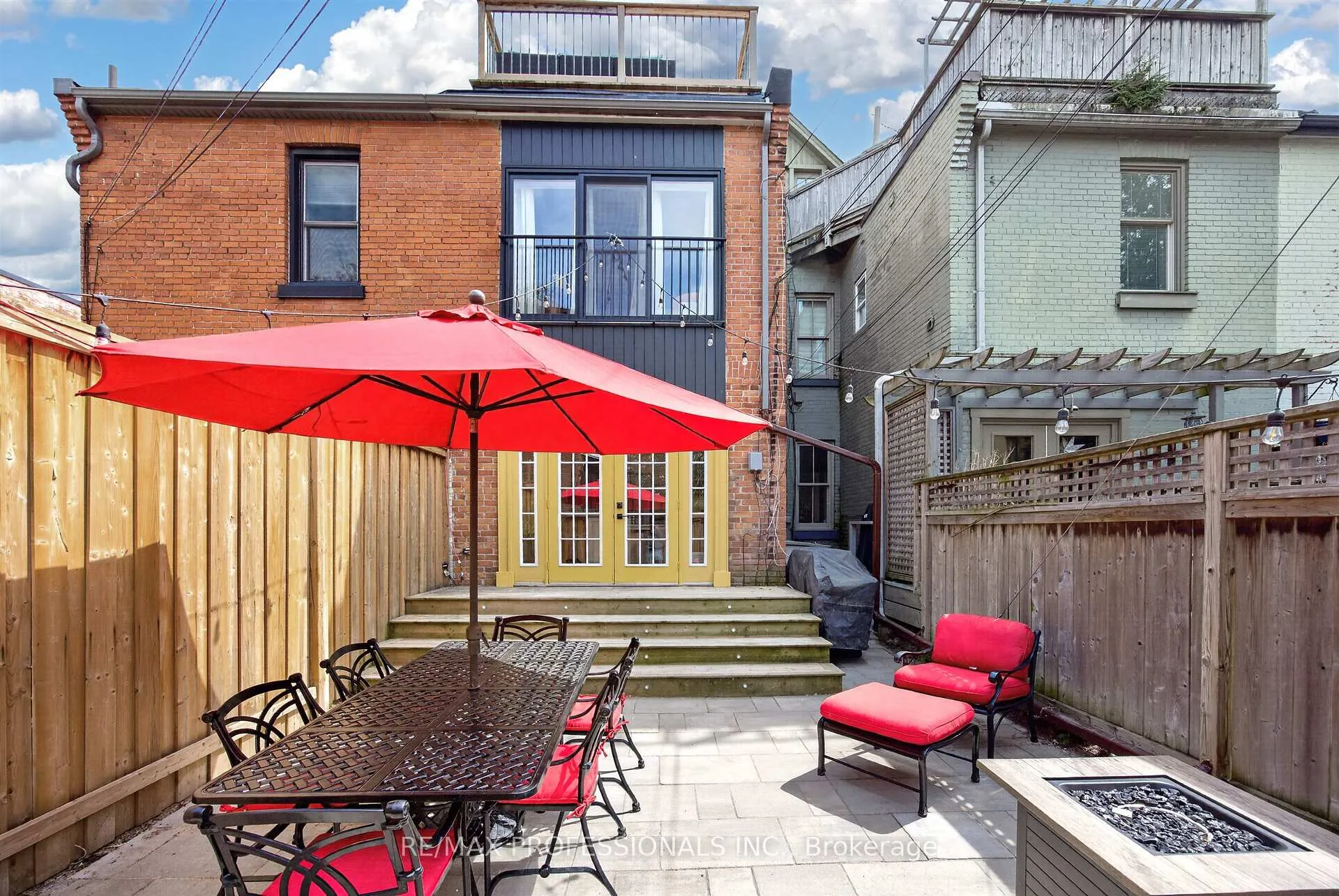Photo 37 of 12 1/2 Melbourne Avenue, Toronto, South Parkdale — HOMEH