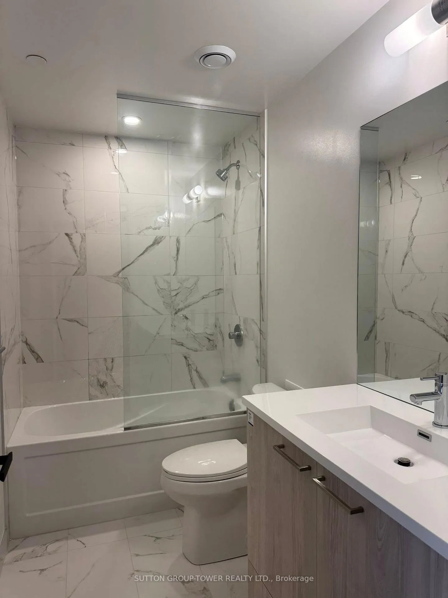 Photo 9 of Unit 503, 225 Commerce Street, Vaughan, Vaughan Corporate Centre — HOMEH