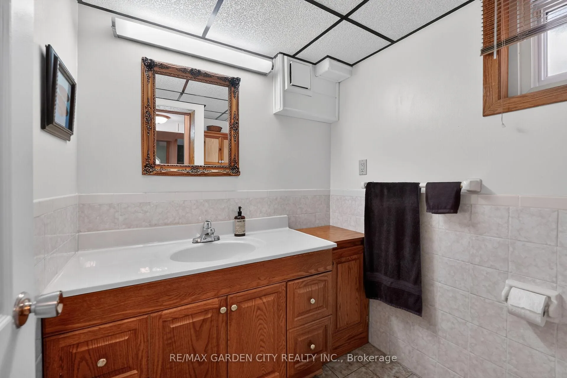 Photo 30 of 519 Bunting Road, St. Catharines, Bunting/Linwell — HOMEH