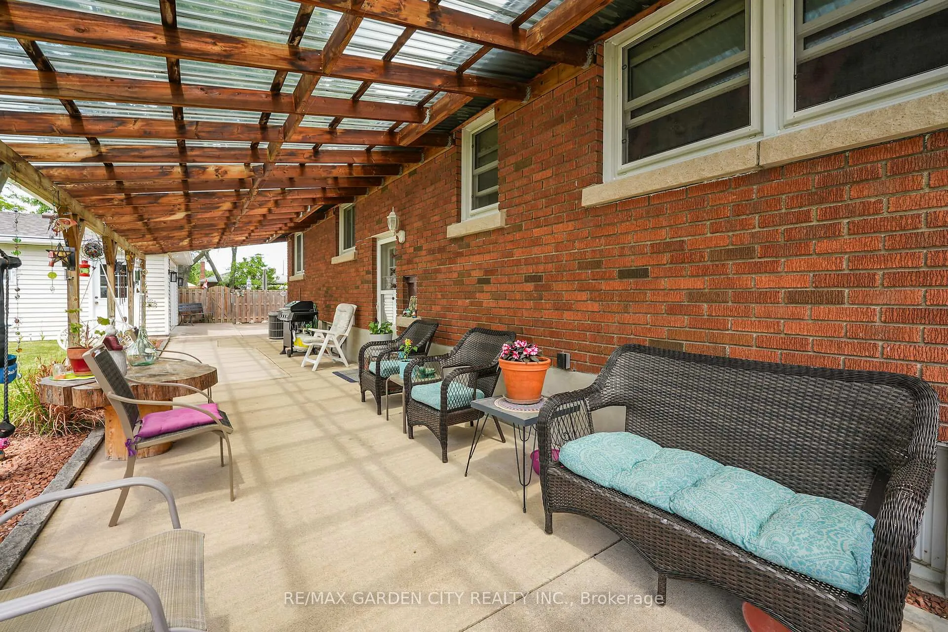 Photo 35 of 519 Bunting Road, St. Catharines, Bunting/Linwell — HOMEH