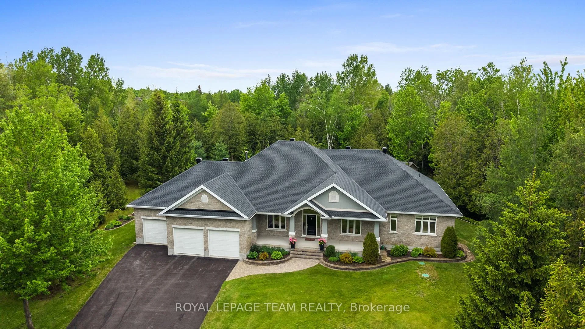 Photo 4 of 6152 Knights Drive, Ottawa, Manotick East to Manotick Station — HOMEH