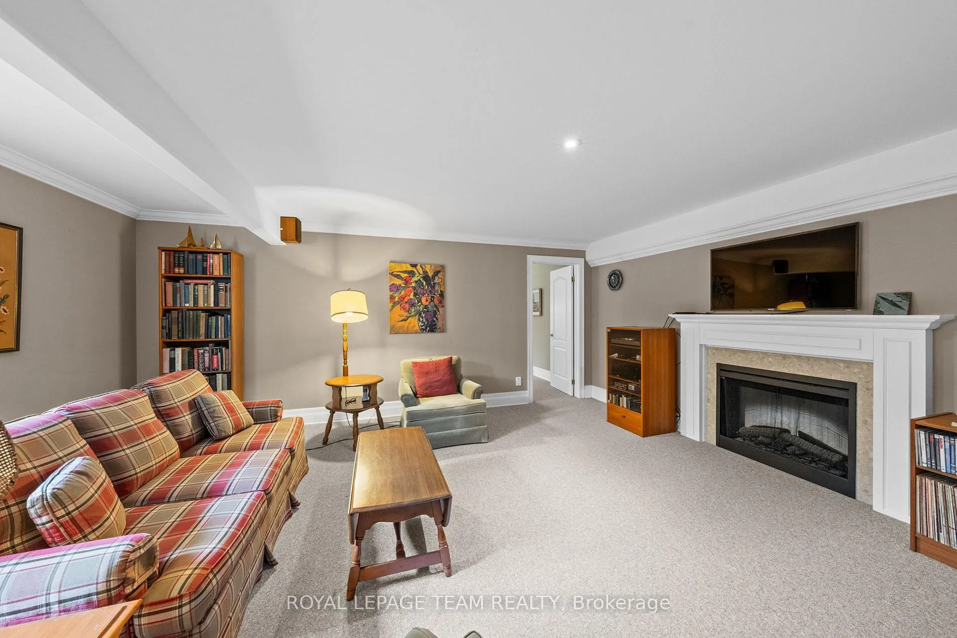 Photo 32 of 6152 Knights Drive, Ottawa, Manotick East to Manotick Station — HOMEH