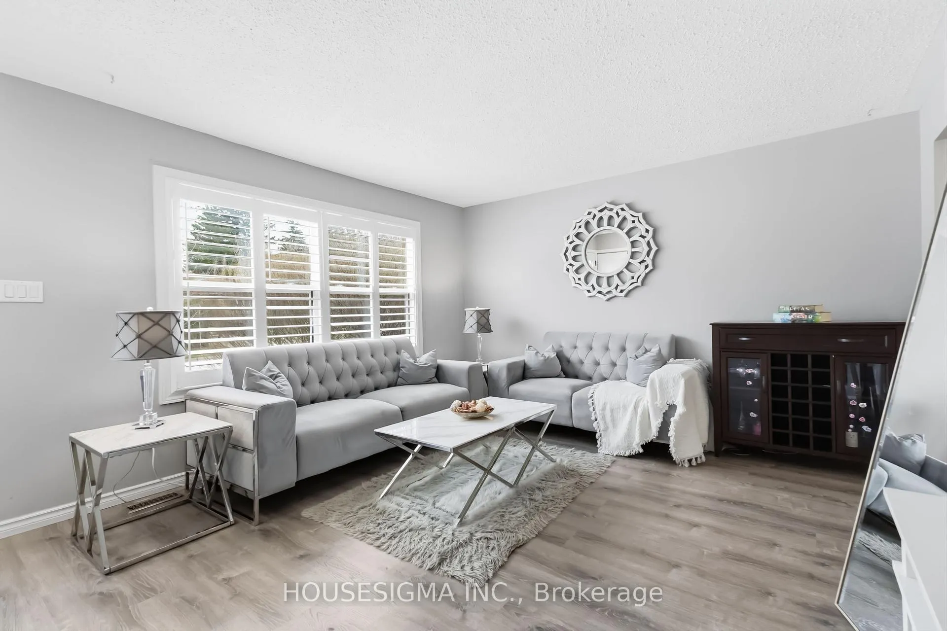 Photo 6 of 861 Dearness Drive, London, South Y — HOMEH