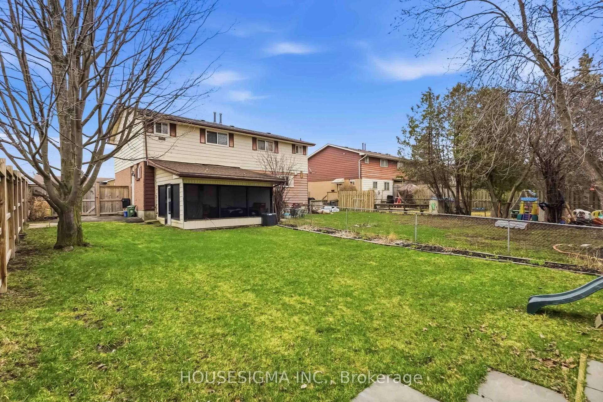 Photo 32 of 861 Dearness Drive, London, South Y — HOMEH