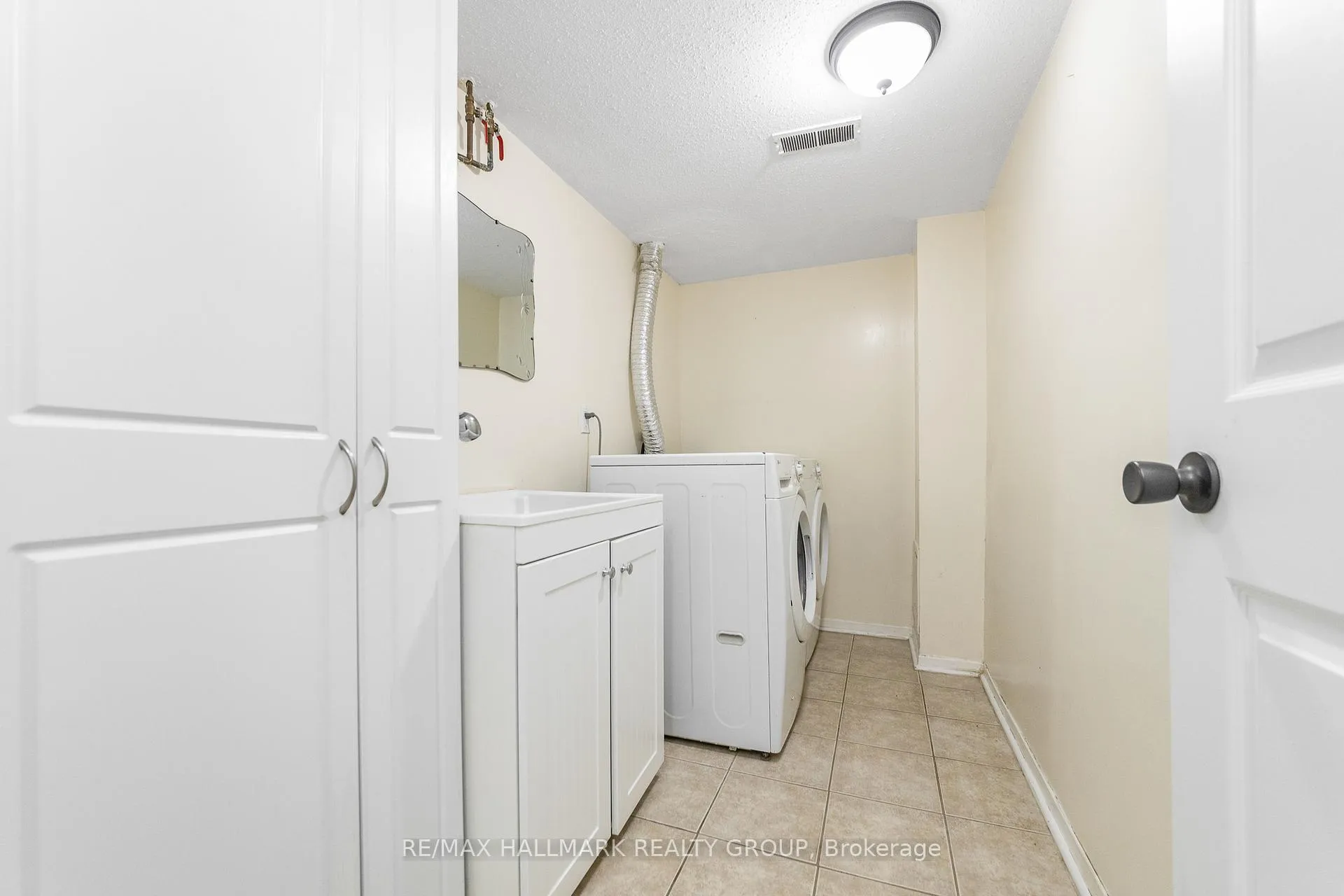 Photo 12 of 6931 Du Bois Avenue, Ottawa, Convent Glen North — HOMEH