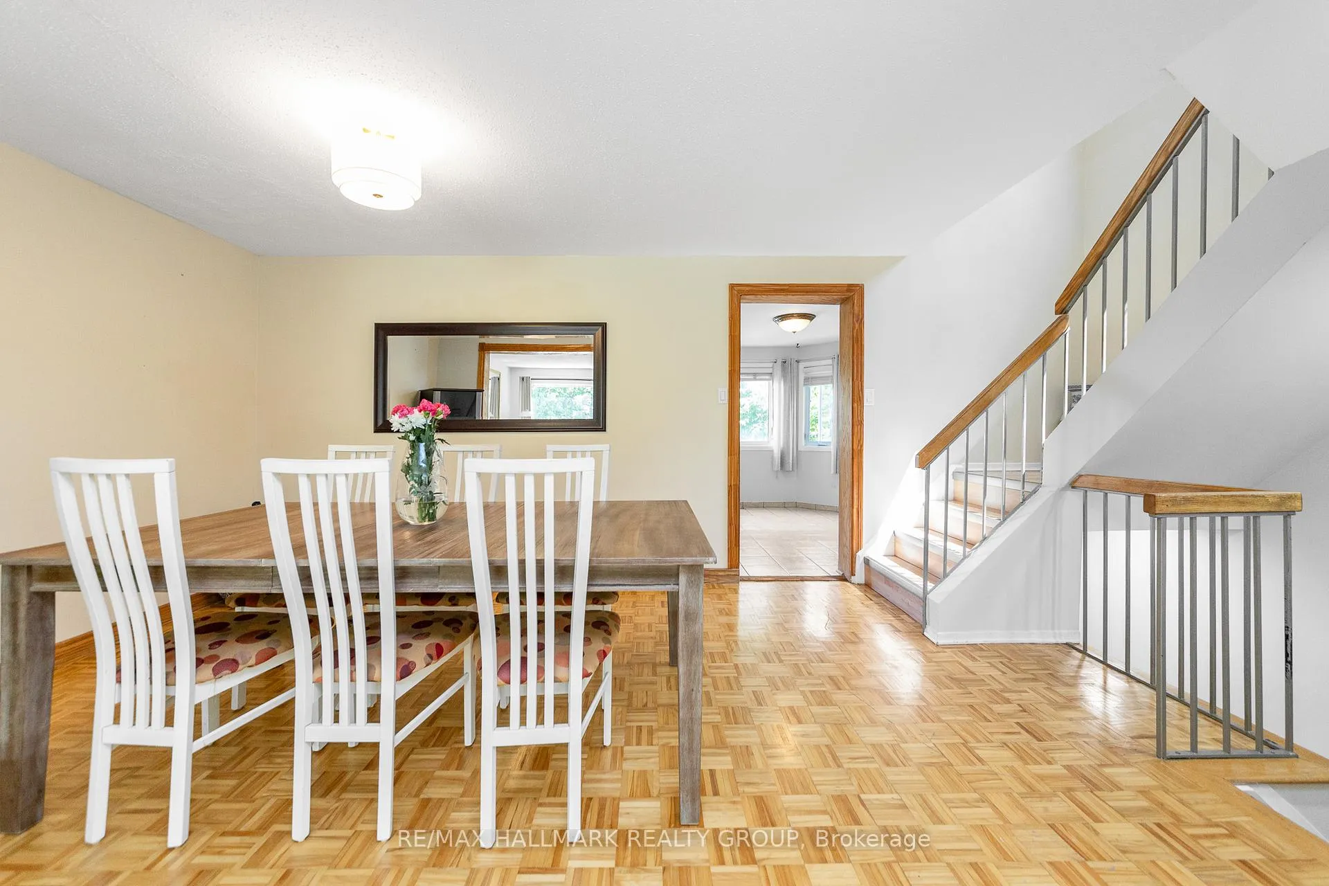 Photo 22 of 6931 Du Bois Avenue, Ottawa, Convent Glen North — HOMEH