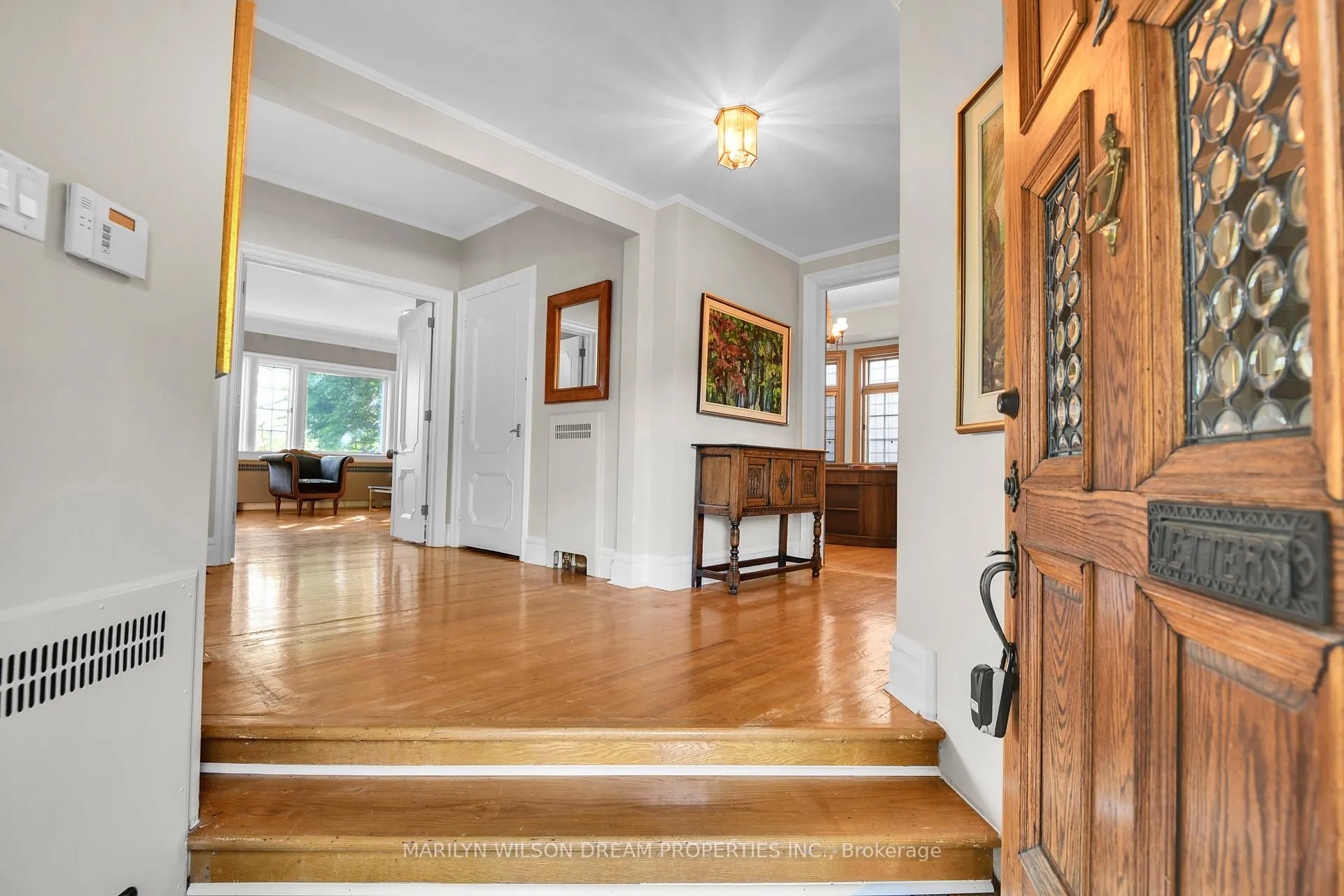 Photo 13 of 2 Lakeview Terrace, Ottawa, Dows Lake — HOMEH
