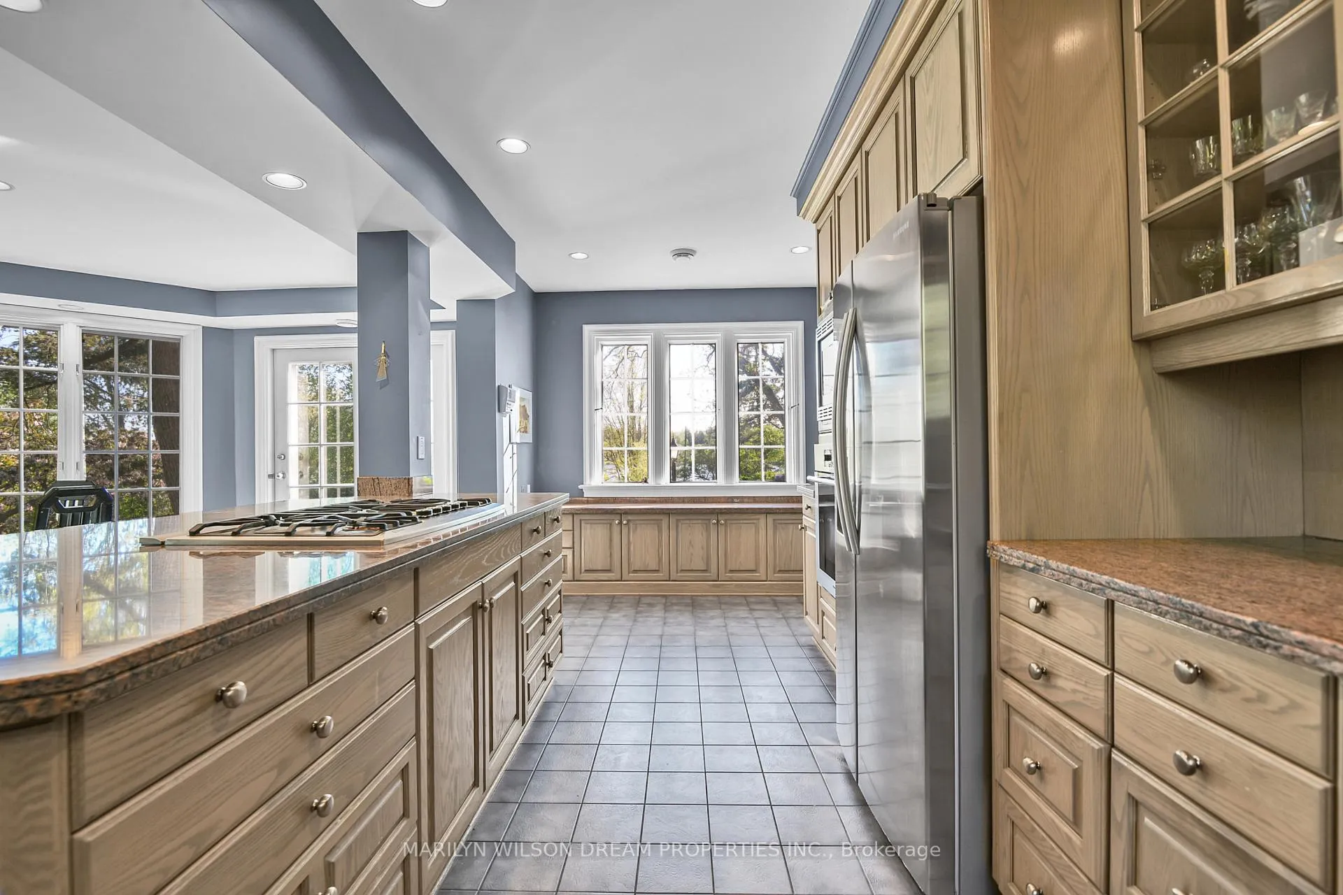 Photo 25 of 2 Lakeview Terrace, Ottawa, Dows Lake — HOMEH