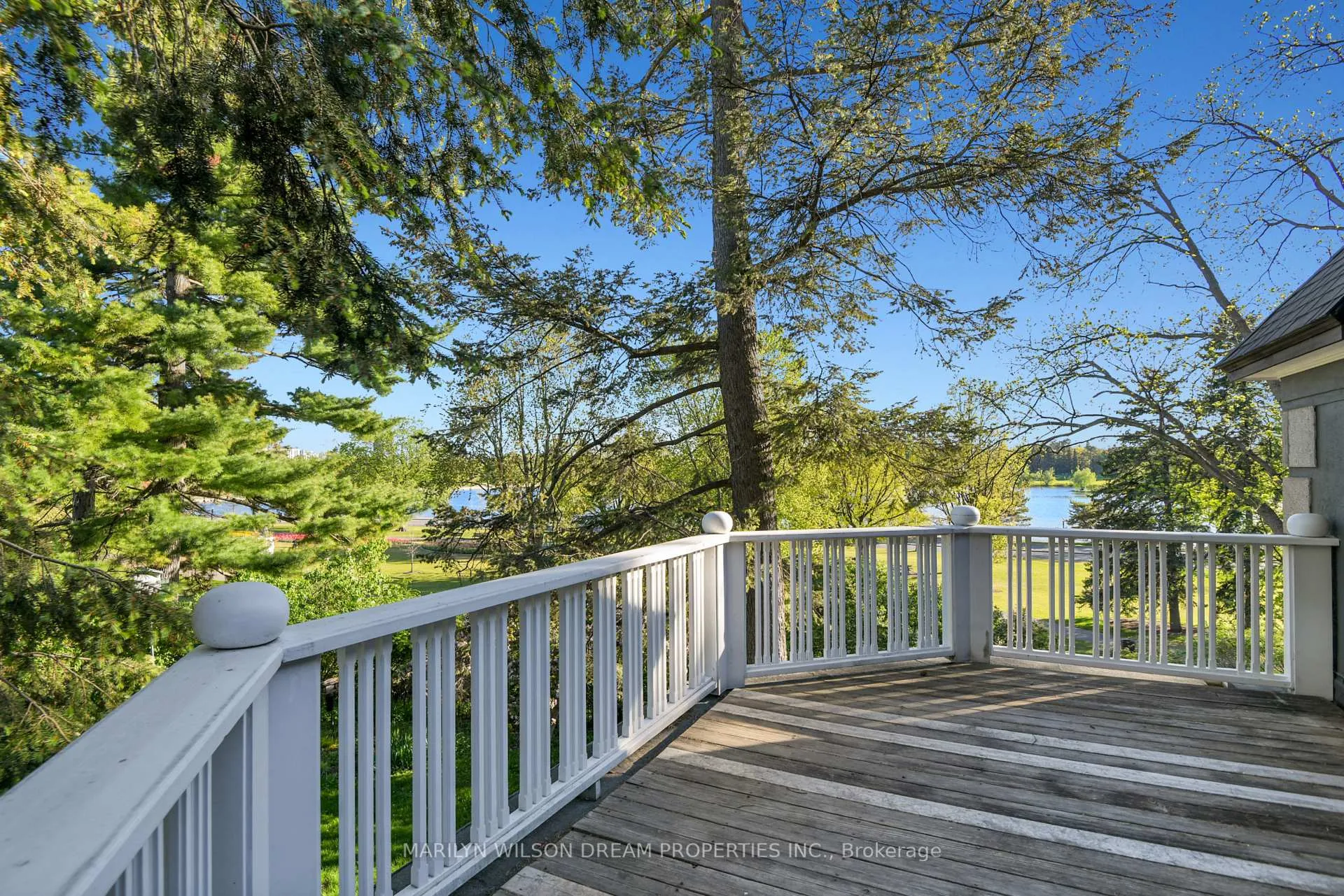 Photo 33 of 2 Lakeview Terrace, Ottawa, Dows Lake — HOMEH