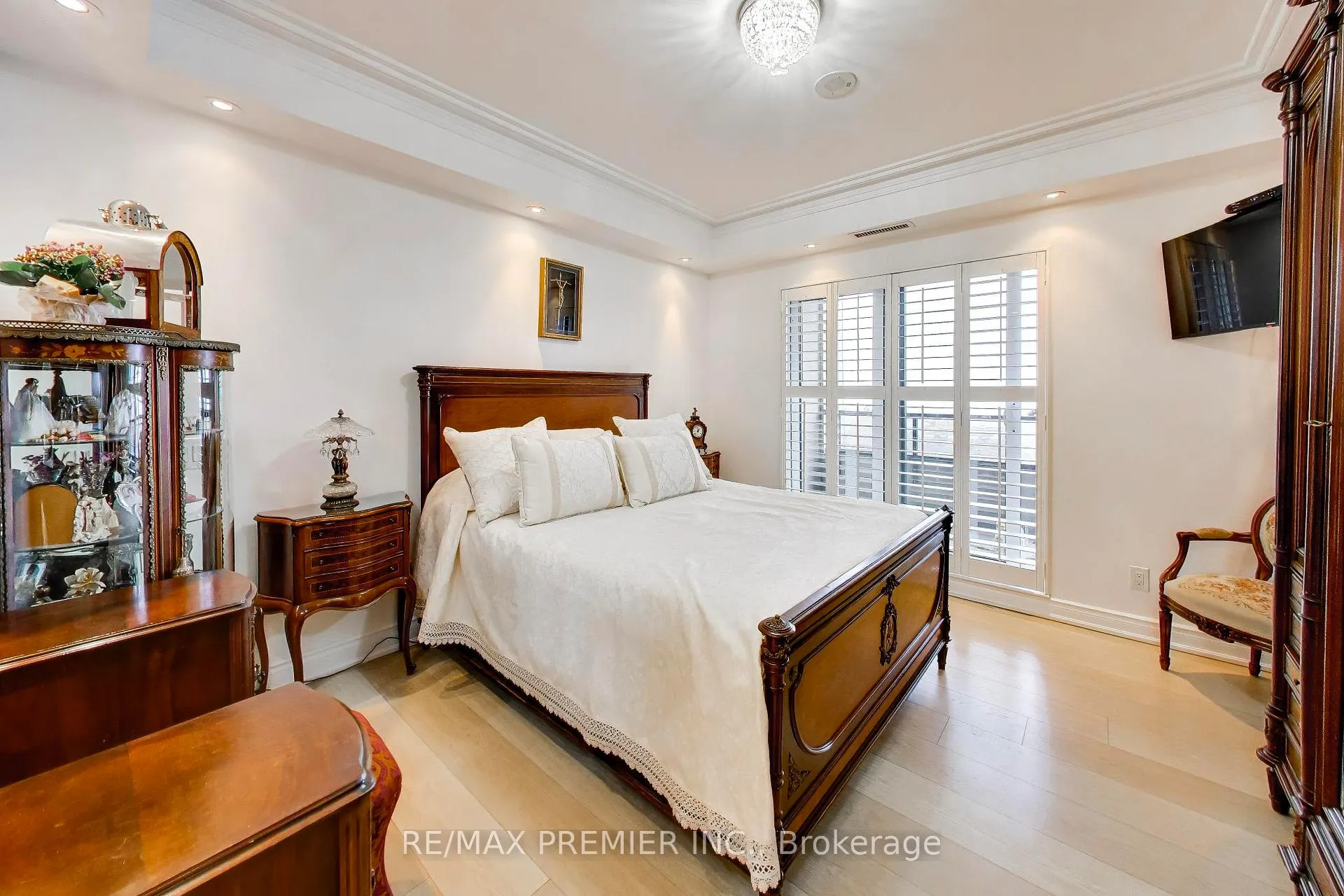 Photo 22 of Unit 1106, 9245 Jane Street, Vaughan, Maple — HOMEH