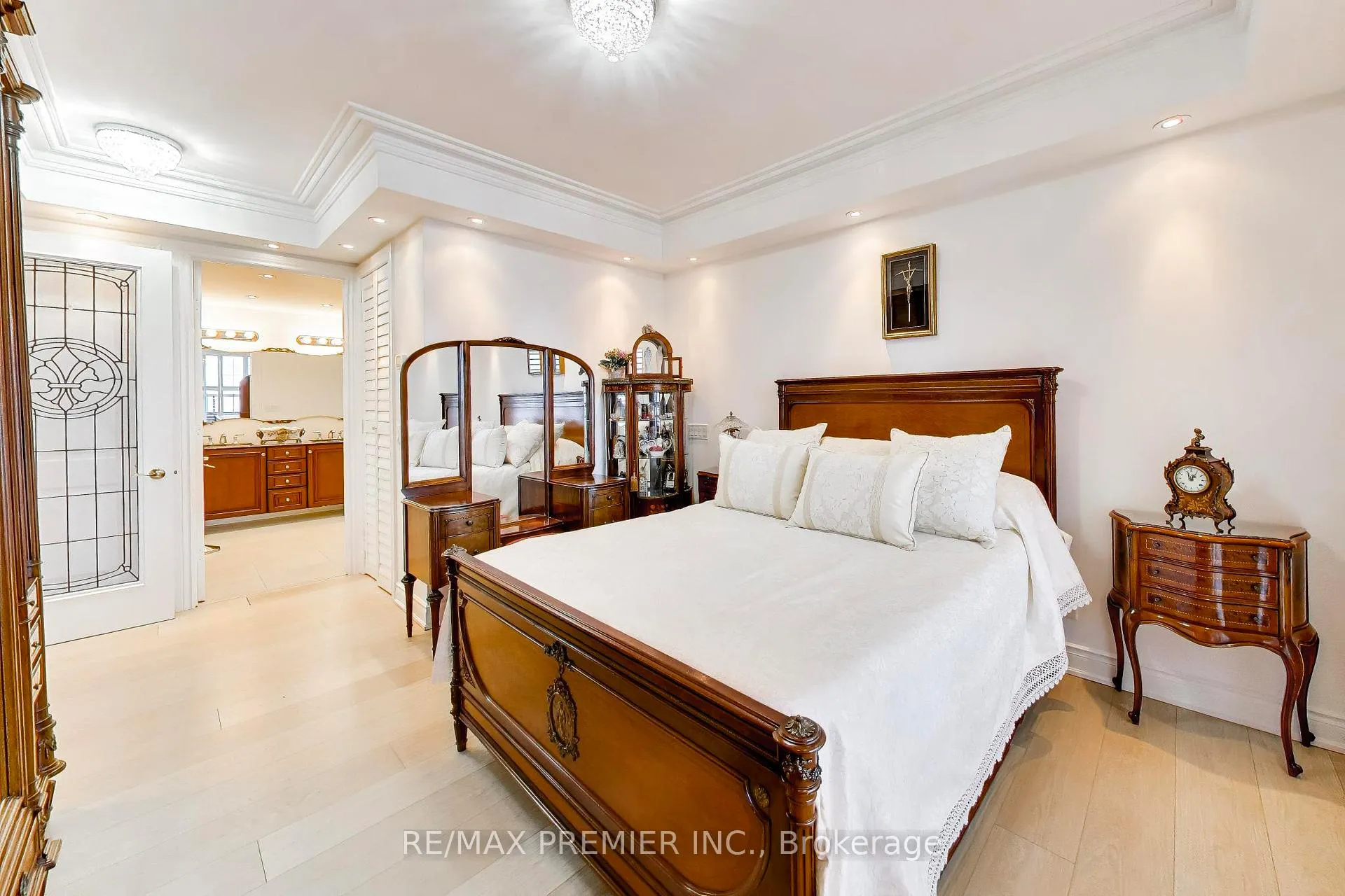 Photo 23 of Unit 1106, 9245 Jane Street, Vaughan, Maple — HOMEH