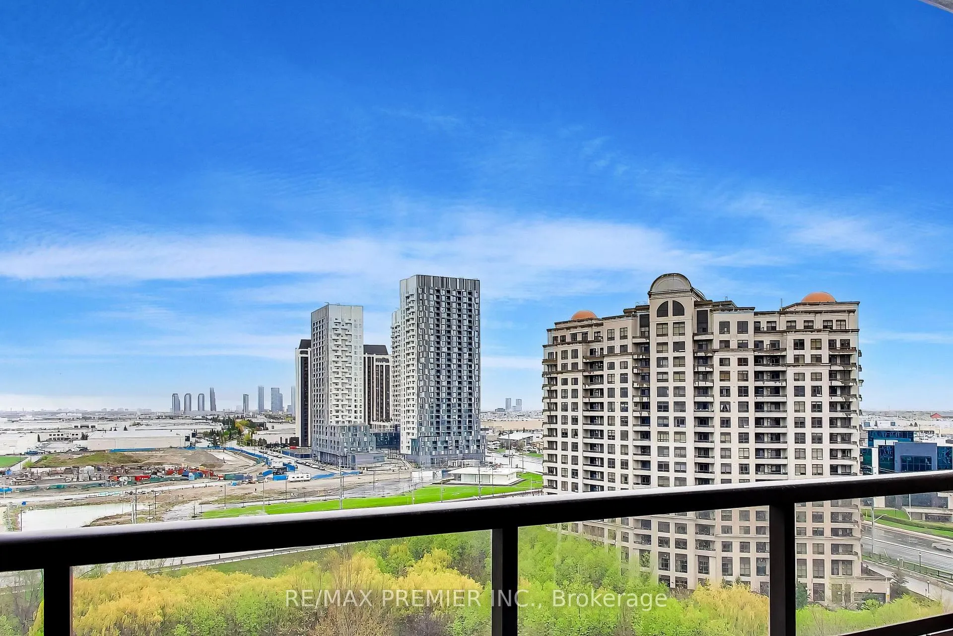 Photo 28 of Unit 1106, 9245 Jane Street, Vaughan, Maple — HOMEH