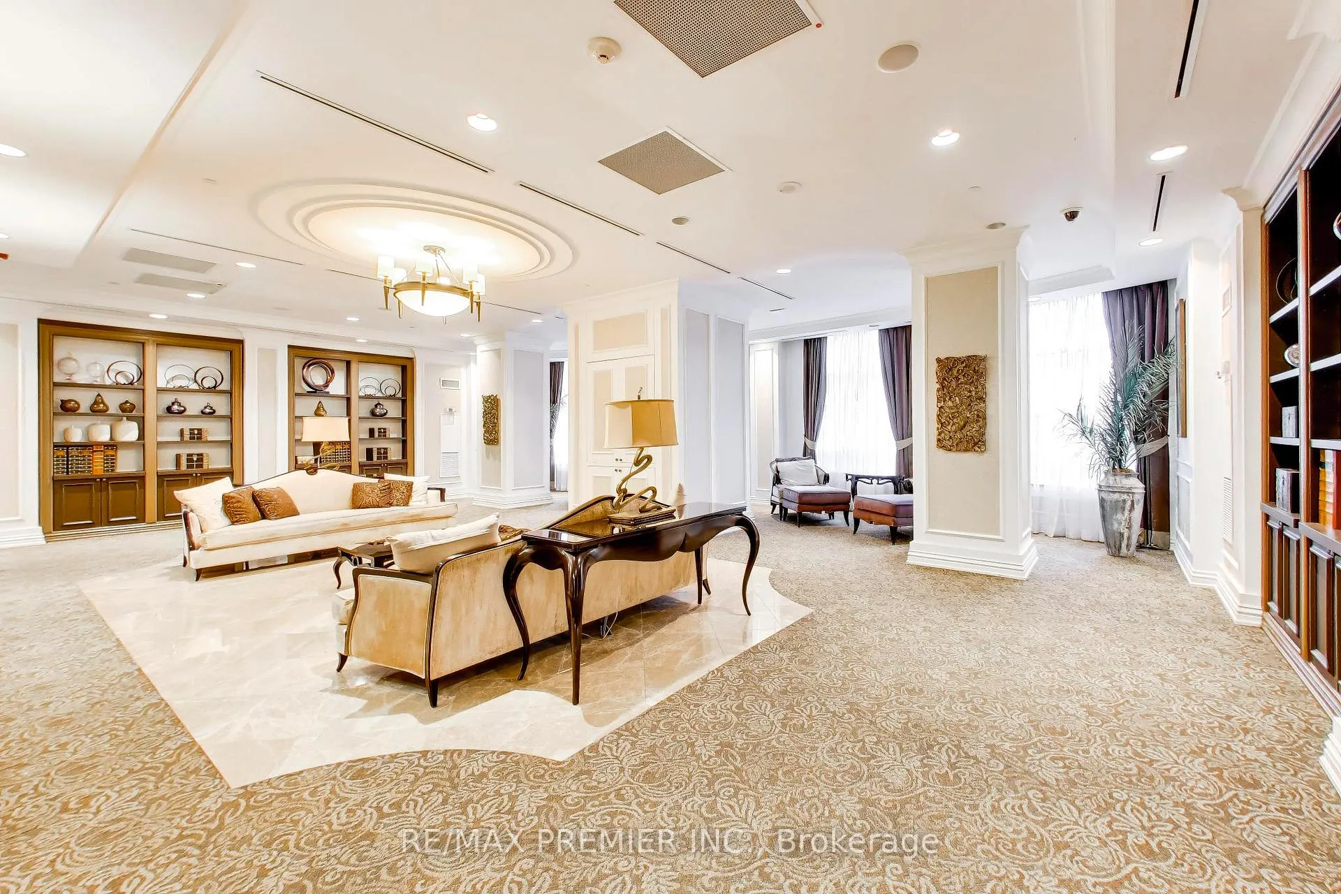 Photo 35 of Unit 1106, 9245 Jane Street, Vaughan, Maple — HOMEH