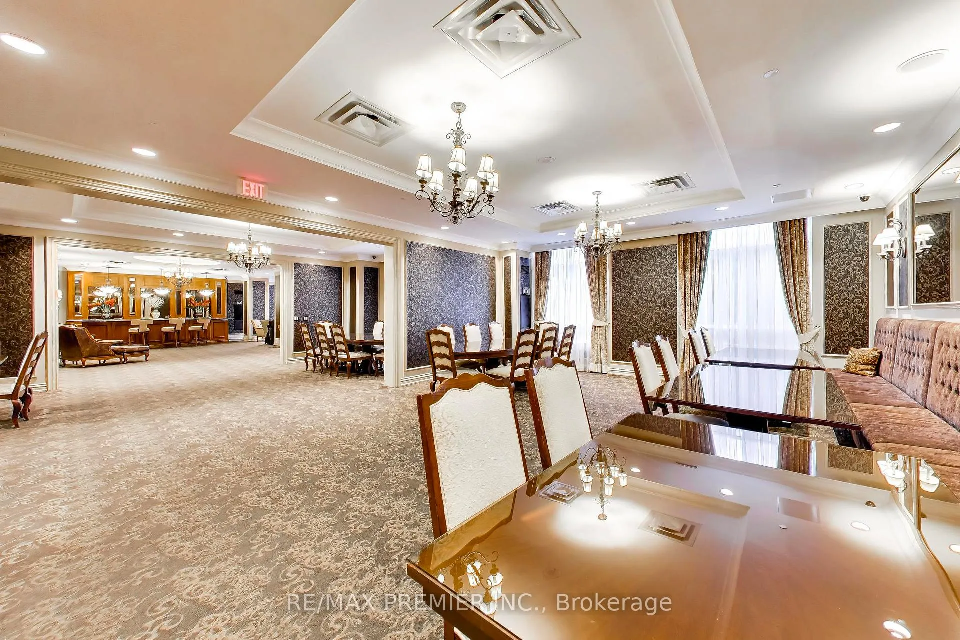 Photo 39 of Unit 1106, 9245 Jane Street, Vaughan, Maple — HOMEH