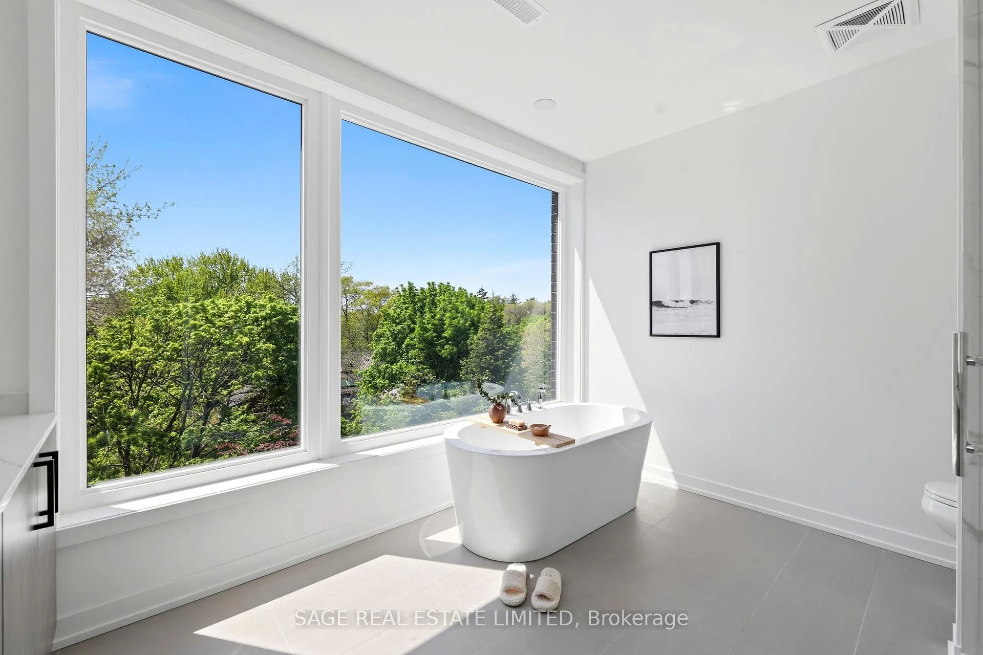 Photo 16 of Unit 21, 35 Birchcliff Avenue, Scarborough, Birchcliffe-Cliffside — HOMEH