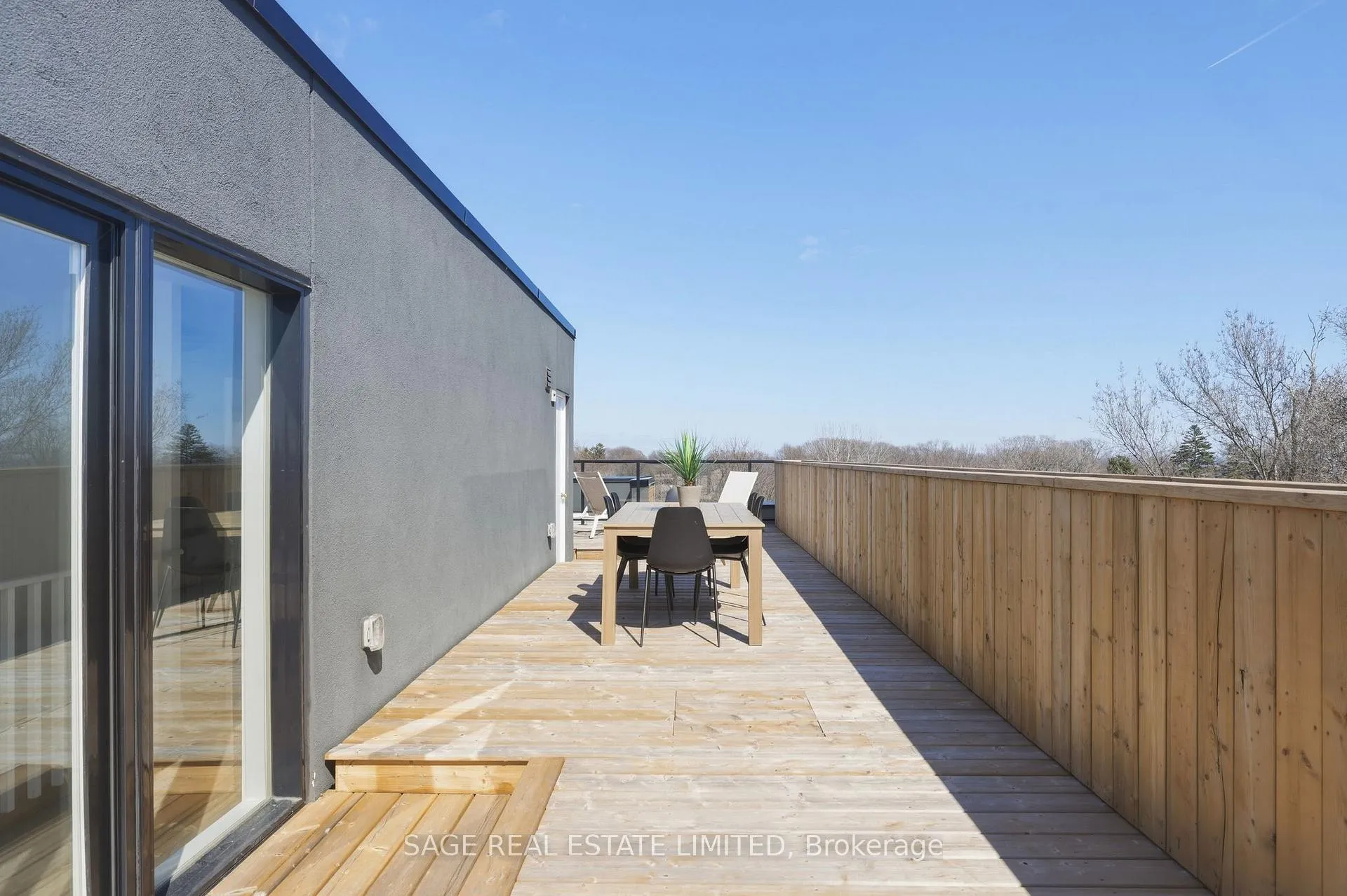 Photo 27 of Unit 21, 35 Birchcliff Avenue, Scarborough, Birchcliffe-Cliffside — HOMEH