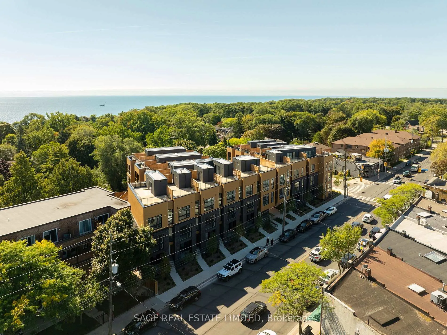 Photo 37 of Unit 21, 35 Birchcliff Avenue, Scarborough, Birchcliffe-Cliffside — HOMEH