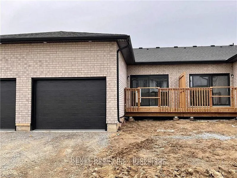 Photo 20 of 86 Summersides Boulevard, Pelham, Fonthill — HOMEH