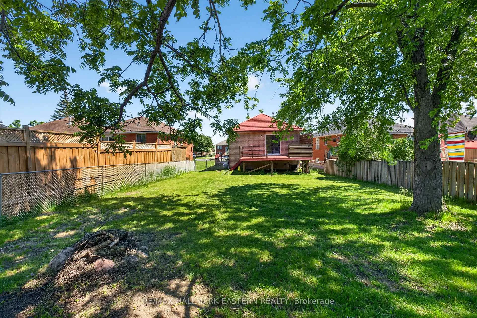 Photo 27 of 168 Towerhill Road N, Peterborough, Northcrest Ward 5 — HOMEH